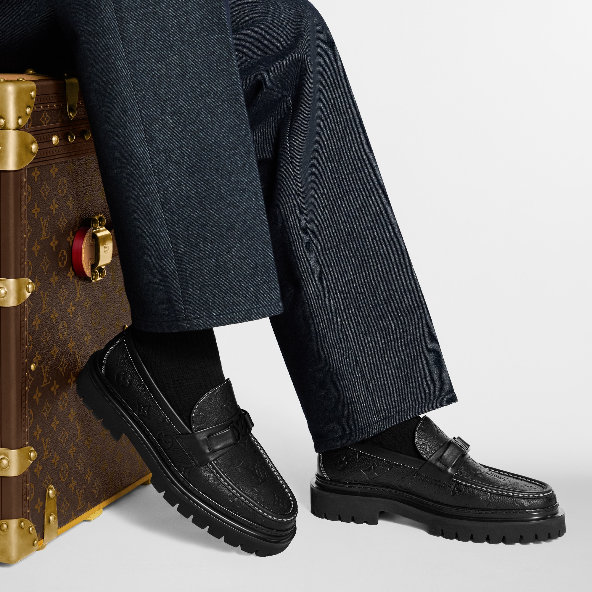  Shoes Loafers and Moccasins Major Loafer | Louis Vuitton ® (Product zoom)