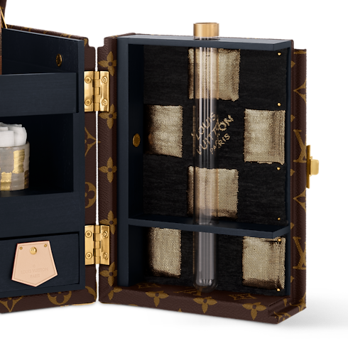 Monogram Trunks and Boxes Exceptional Trunks Malle Cérémonie Matcha | Louis Vuitton ® (Product zoom)
