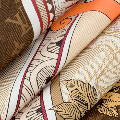 S00 Accessories Silk Squares and Bandeaus Malles Merveilleuses Square 90 | Louis Vuitton ® (Product zoom)