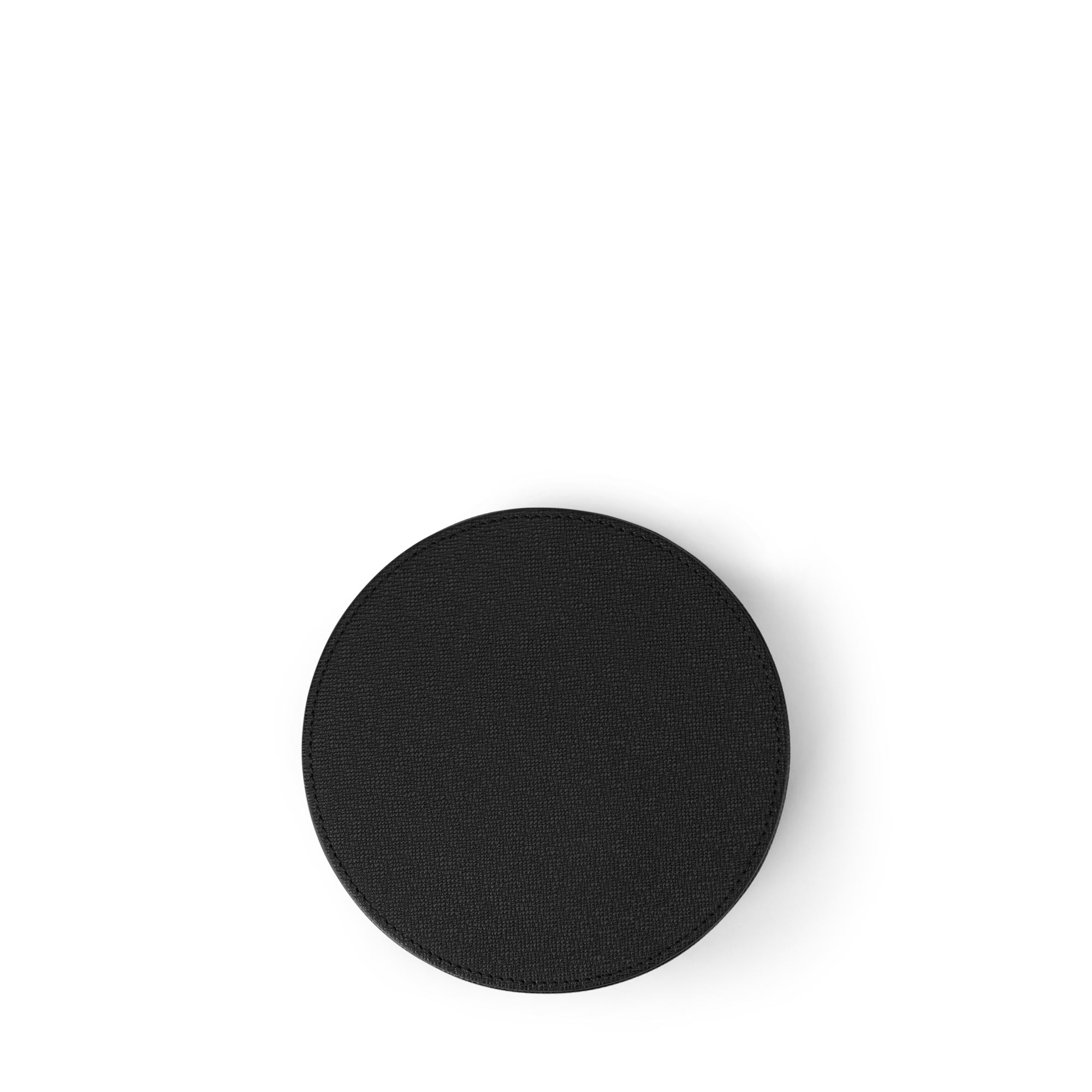 S00 Sport and Games } Martha Round Box PM | Louis Vuitton ® (Product zoom)