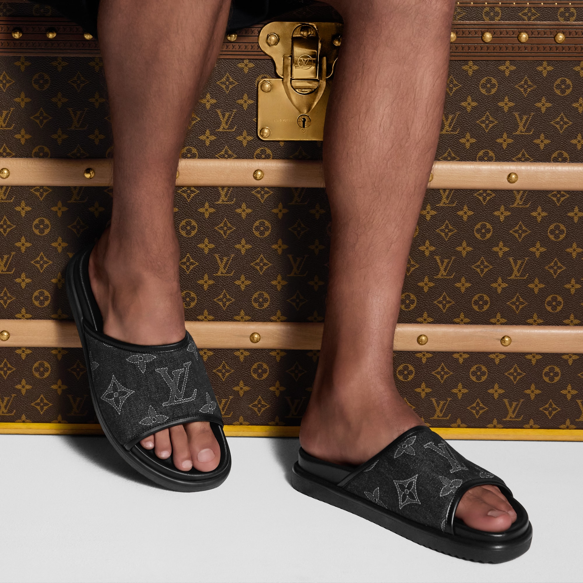  Shoes Sandals Miami Mule | Louis Vuitton ® (Product zoom)