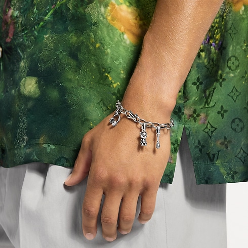 S00 Fashion Jewelry All Fashion Jewelry Microphone Charm | Louis Vuitton ® (Product zoom)