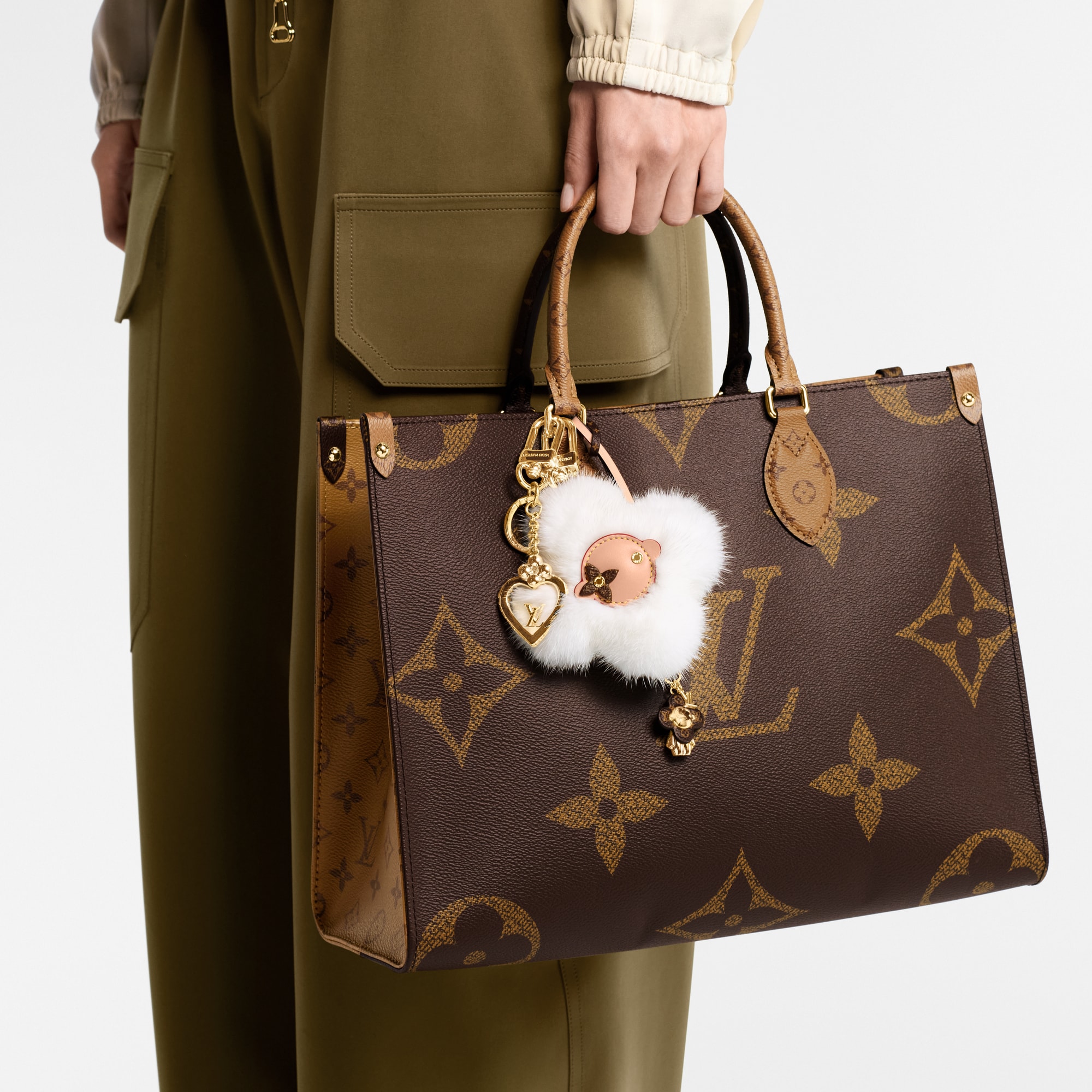 Mini Vivienne Bag Charm S00 - Women - Accessories | LOUIS VUITTON ®