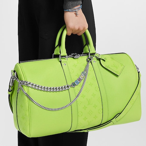 S00 Accessories Key Holders and Bag Charms Monogram Chain Belt | Louis Vuitton ® (Product zoom)