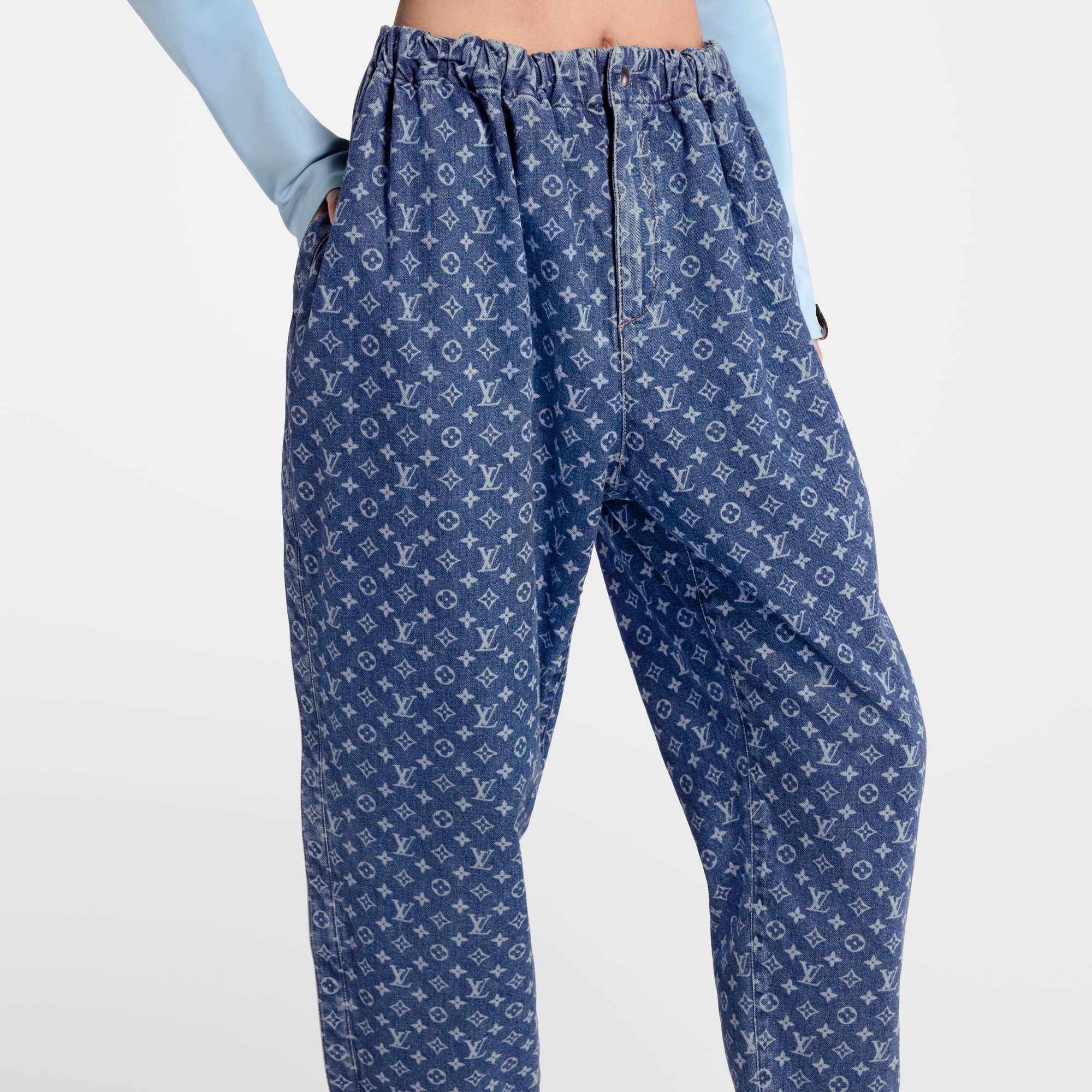  Ready-to-Wear Pants Monogram Denim Pants | Louis Vuitton ® (Product zoom)