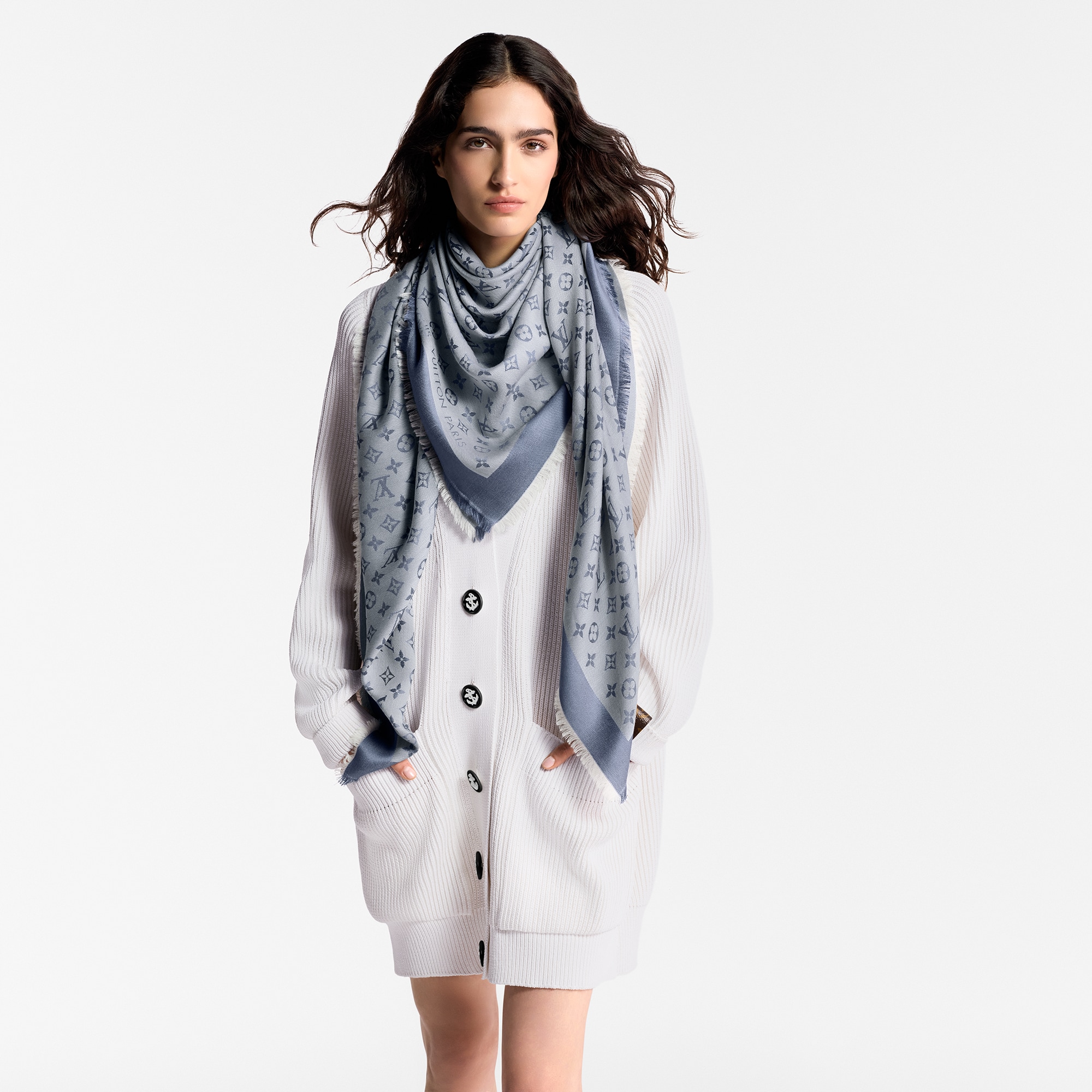 S00 Accessories Shawls and Stoles Monogram Denim Shawl | Louis Vuitton ® (Product zoom)