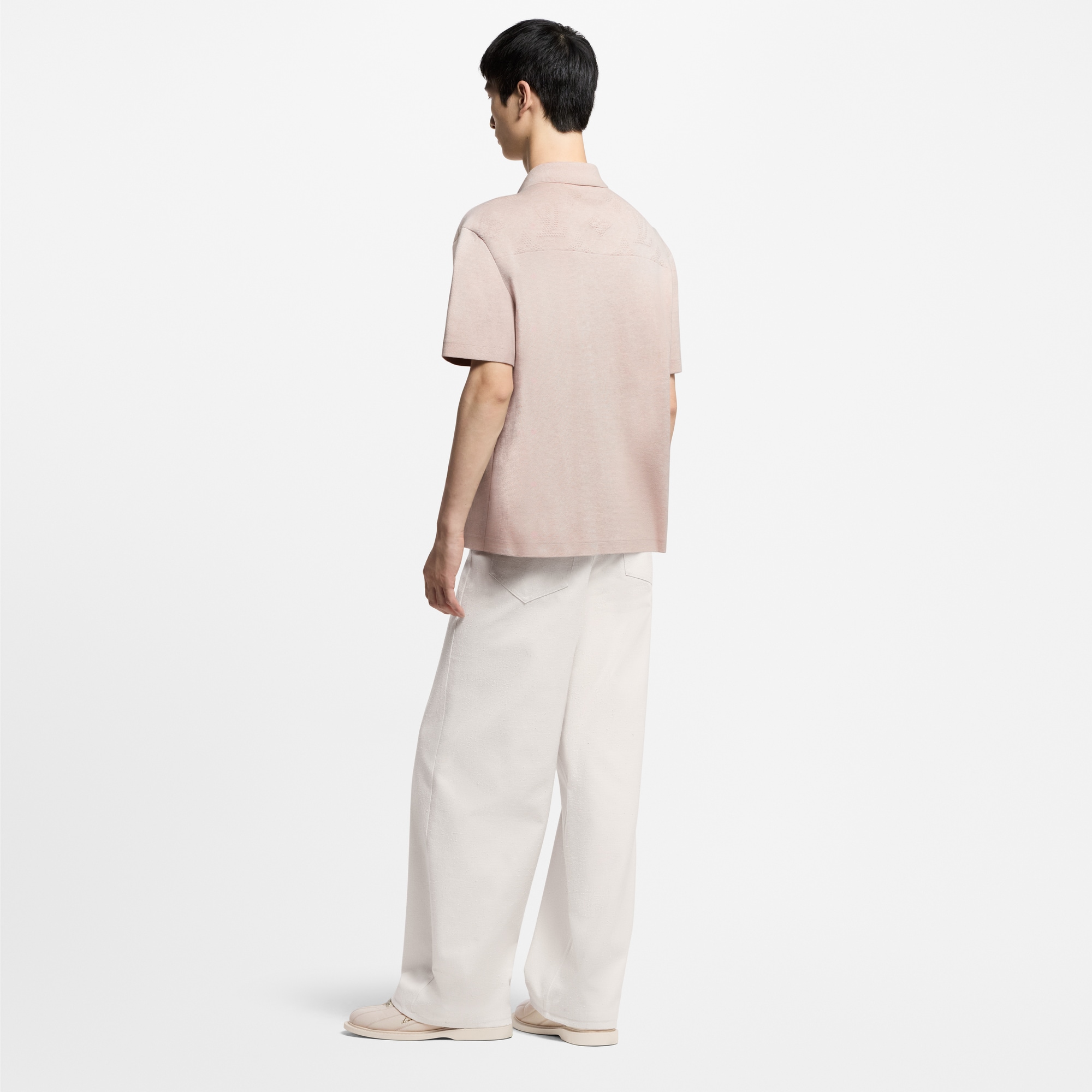  Ready-to-Wear Shirts Monogram Embossed Short-Sleeved Knit Shirt | Louis Vuitton ® (Product zoom)