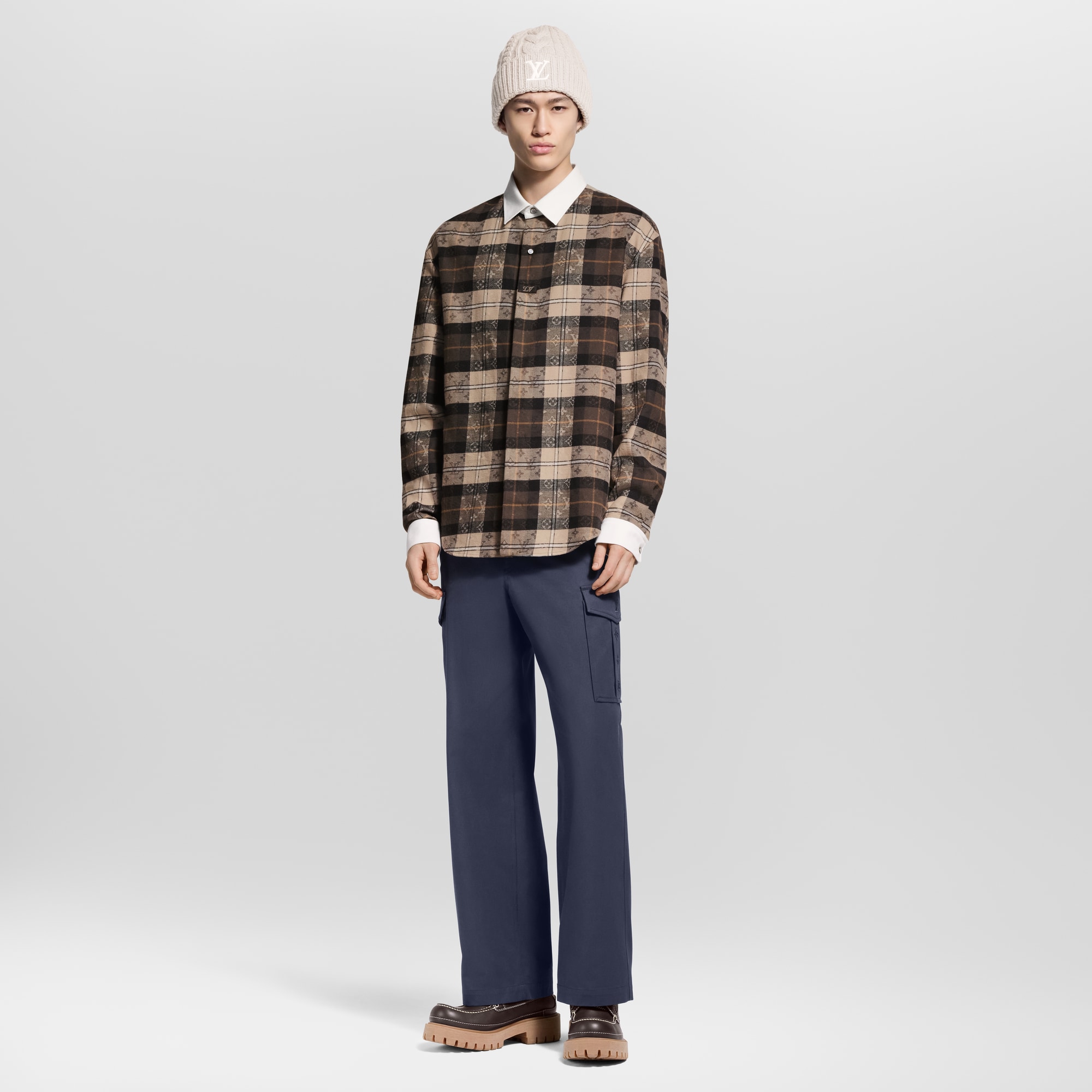  Ready-to-Wear Shirts Monogram Flannel Long-Sleeved Polo Shirt | Louis Vuitton ® (Product zoom)