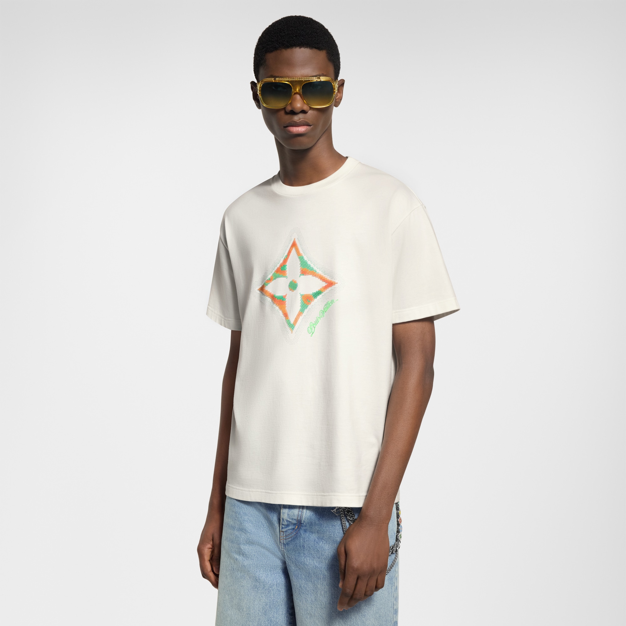  Ready-to-Wear T-Shirts and Polos Monogram Flower 3D Gradient Print T-Shirt | Louis Vuitton ® (Product zoom)