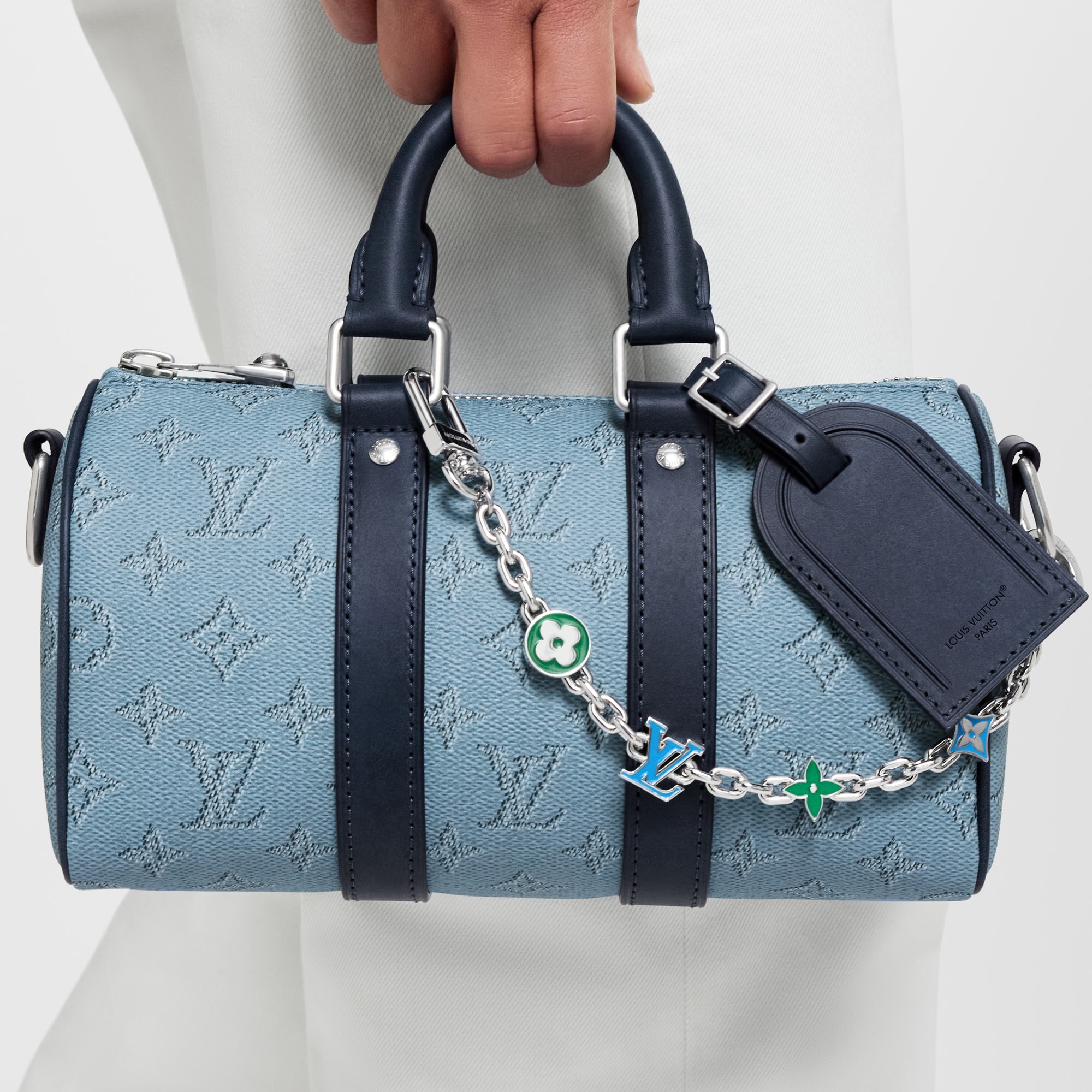 S00 Accessories Key Holders and Bag Charms Monogram Flower Chain Belt | Louis Vuitton ® (Product zoom)