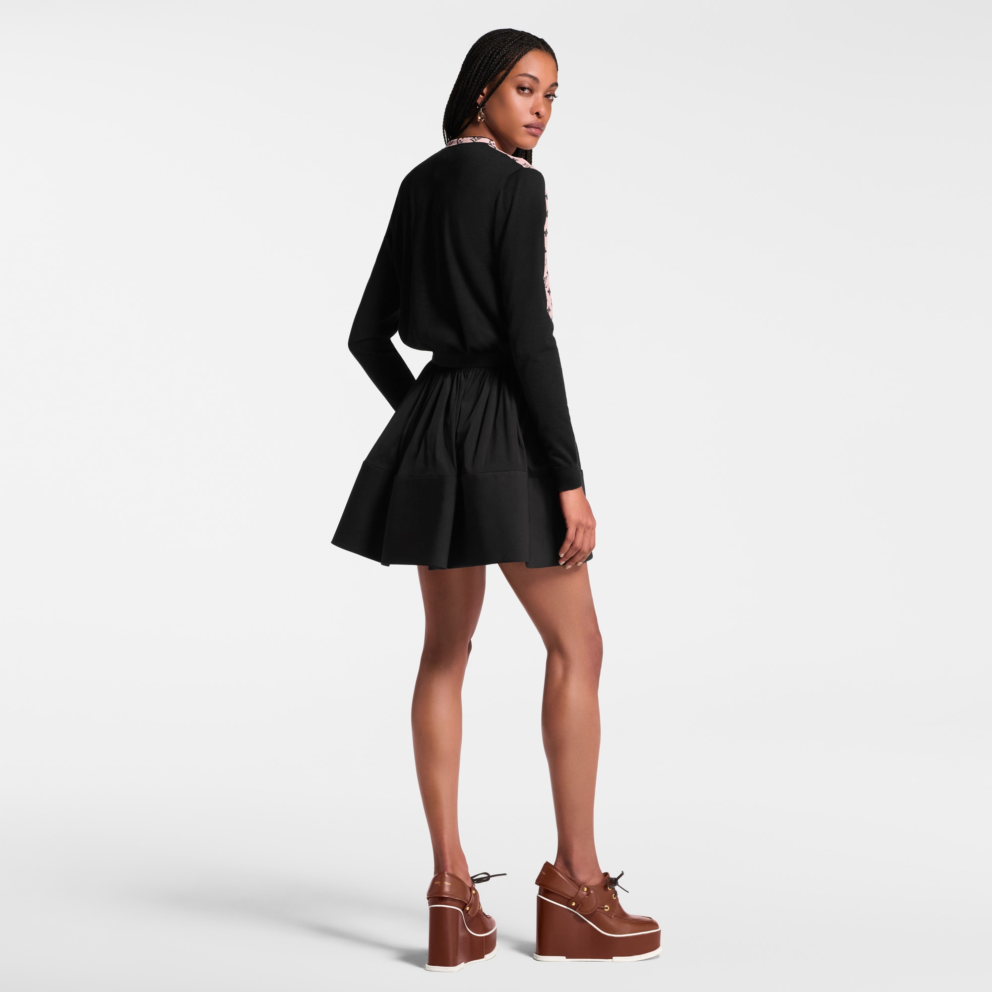  Ready-to-Wear Knitwear Monogram Front Cardigan | Louis Vuitton ® (Product zoom)