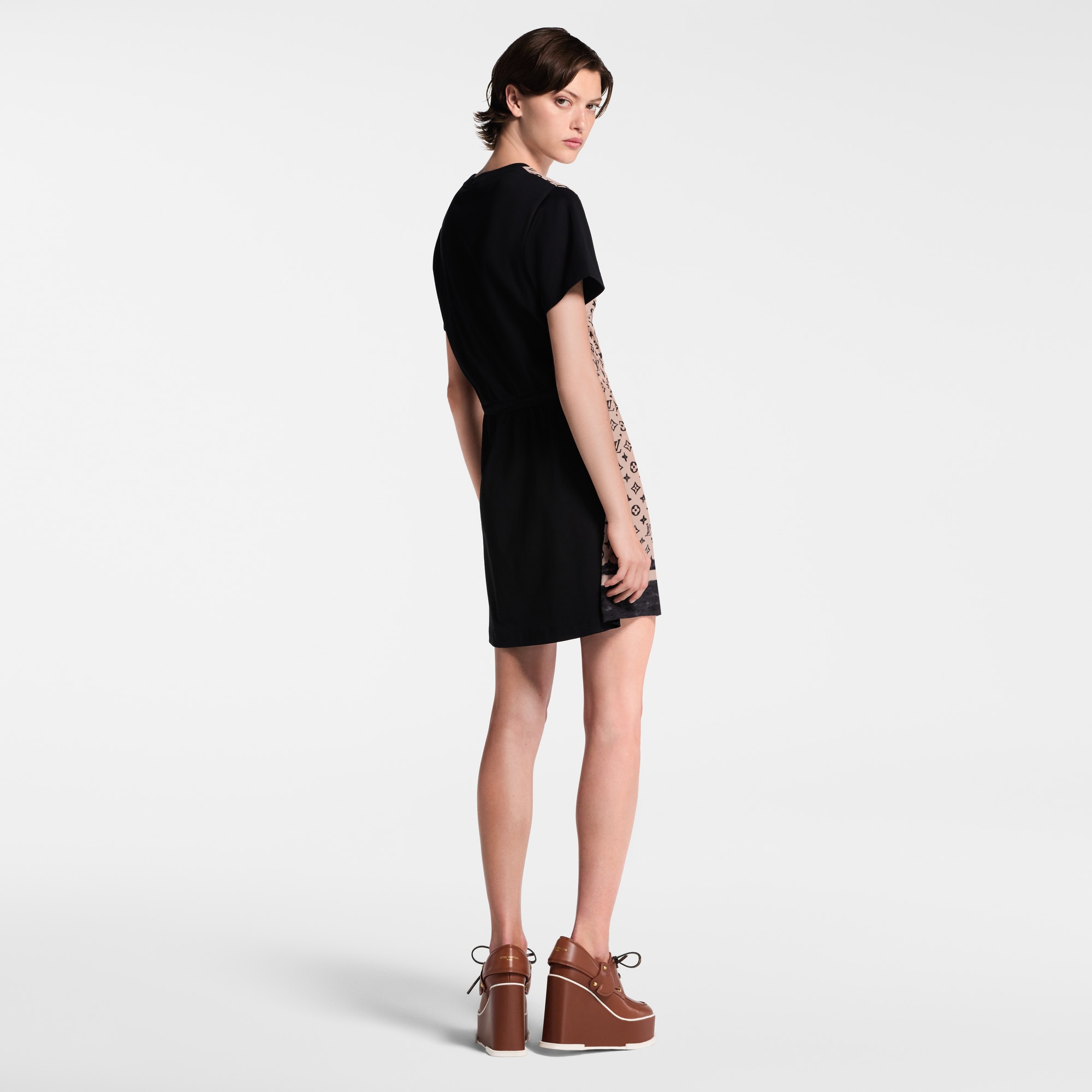  Ready-to-Wear Dresses Monogram Front Drawstring Dress | Louis Vuitton ® (Product zoom)