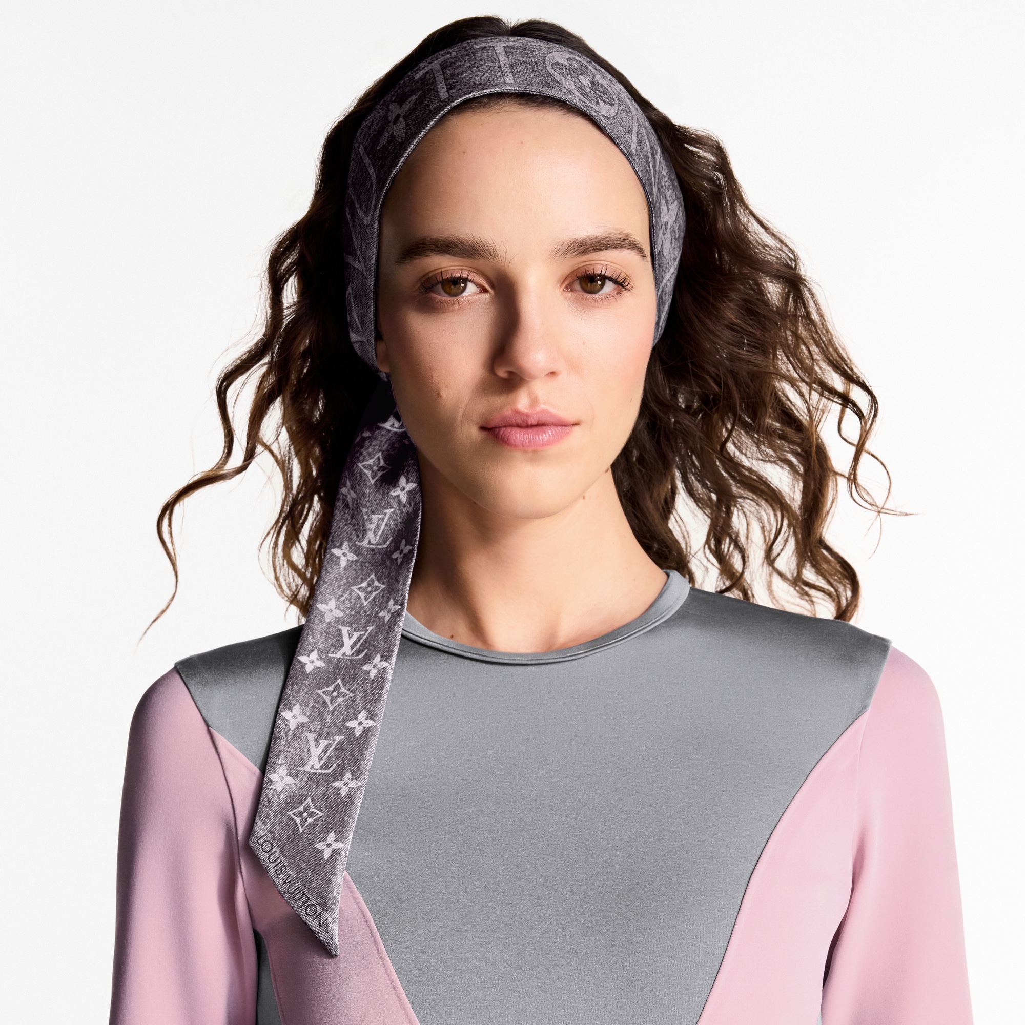 S00 Accessories Silk Squares and Bandeaus  Monogram Infinity Denim  BB Bandeau | Louis Vuitton ® (Product zoom)
