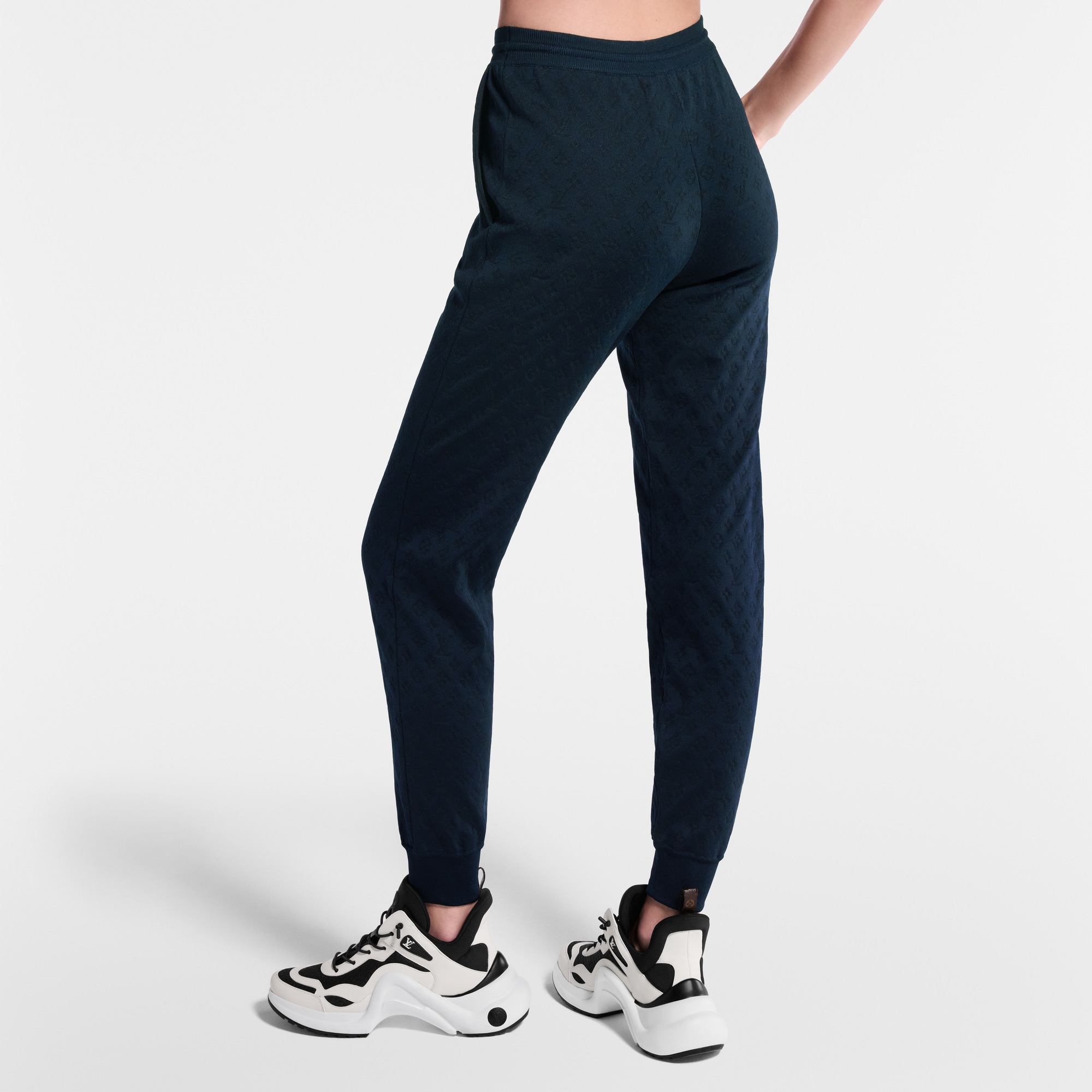  Ready-to-Wear Pants Monogram Jacquard Knit Jogging Pants | Louis Vuitton ® (Product zoom)
