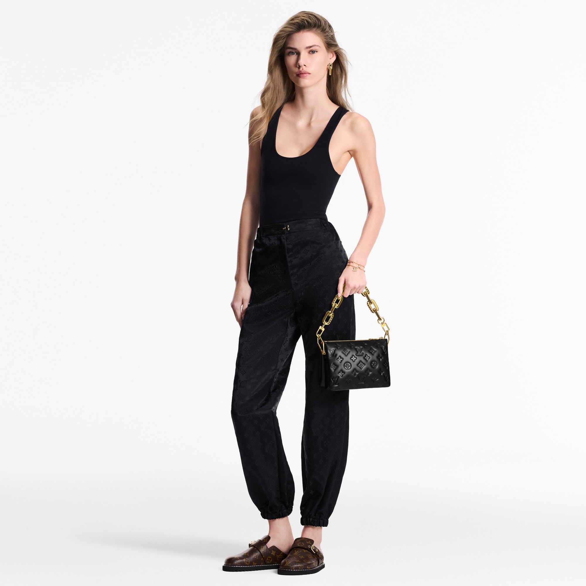 LV Headline Beanie S00 - Women - Accessories | LOUIS VUITTON ®