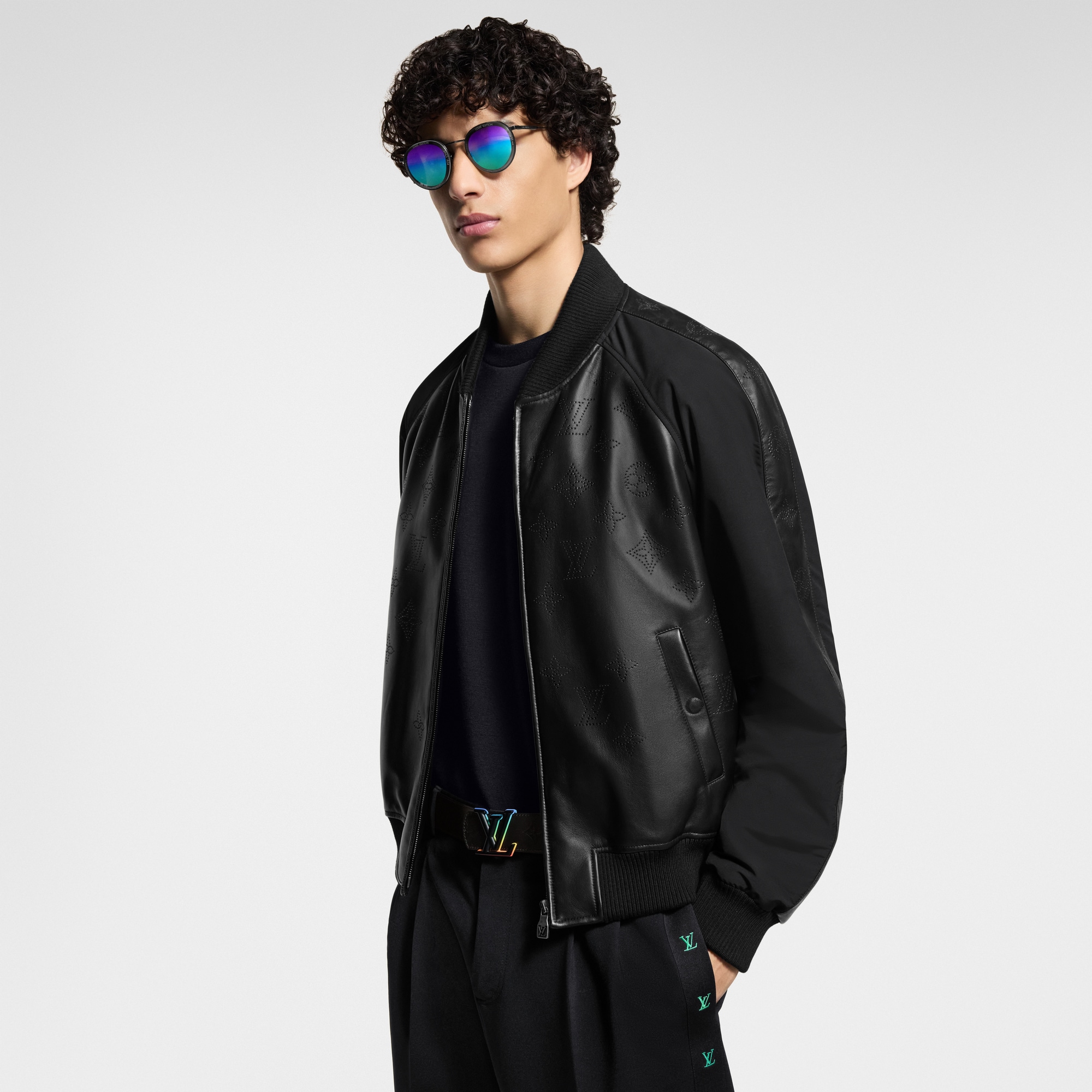  Ready-to-Wear Coats and Outerwear Monogram Leather Mix Tracksuit Blouson | Louis Vuitton ® (Product zoom)