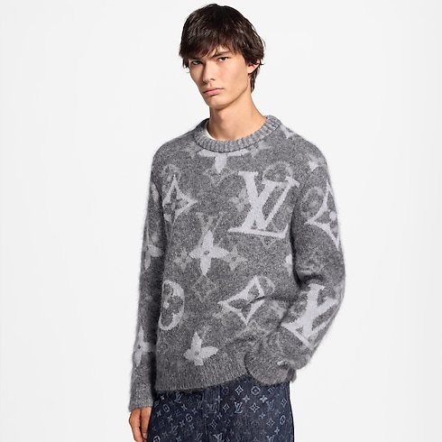 Monogram Long-Sleeved Crewneck Cropped View