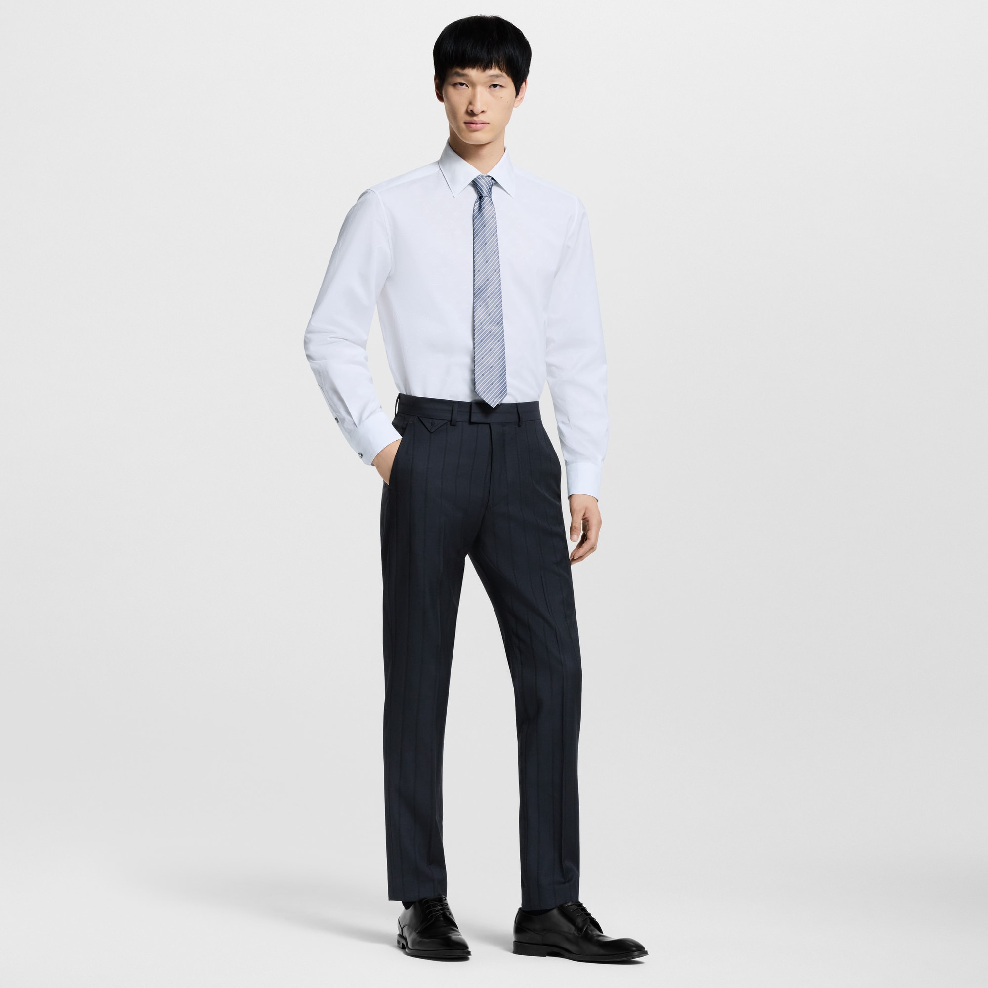  Ready-to-Wear Shirts Monogram Long-Sleeved Shirt | Louis Vuitton ® (Product zoom)