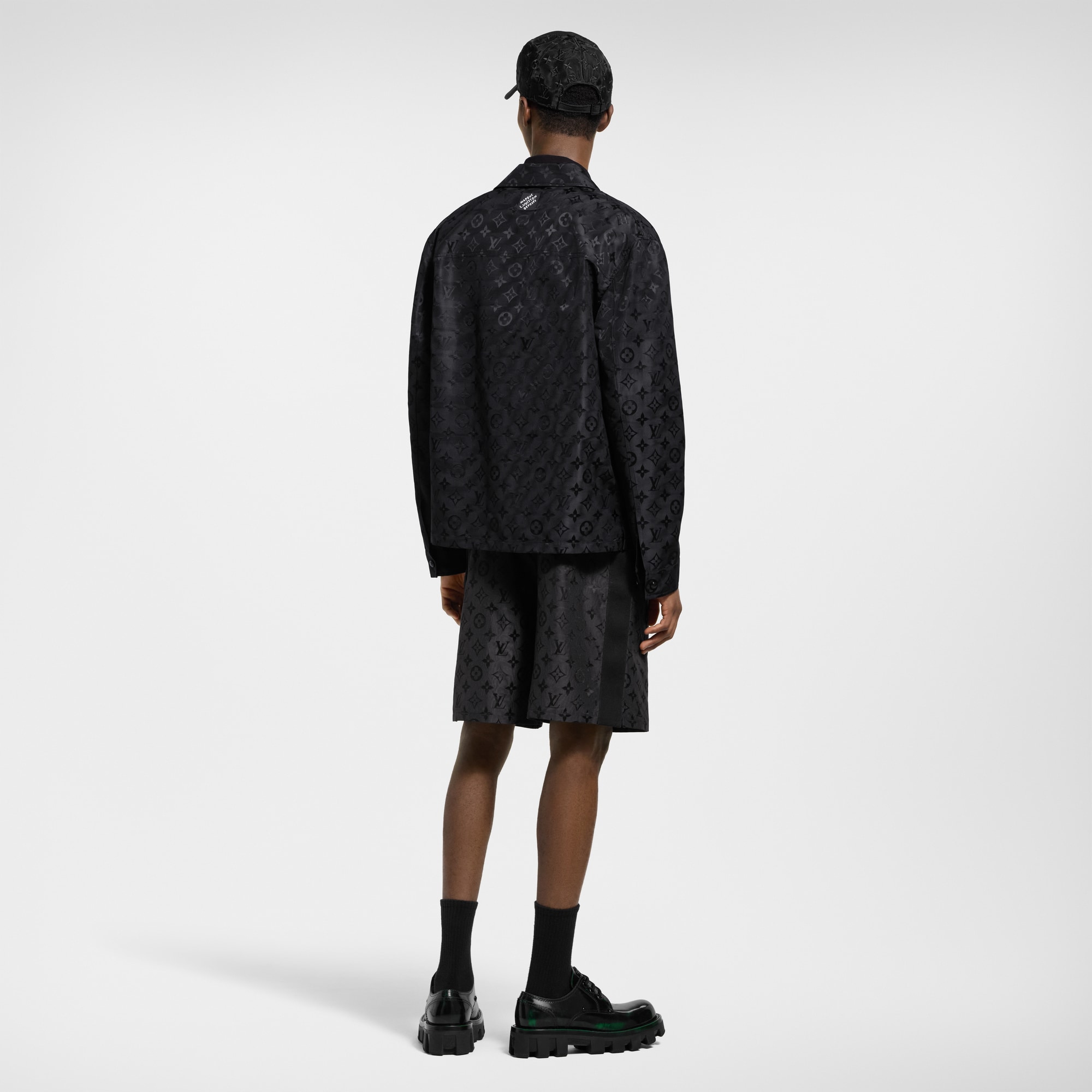  Ready-to-Wear Coats and Outerwear Monogram Moire Jacquard Silk Overshirt | Louis Vuitton ® (Product zoom)