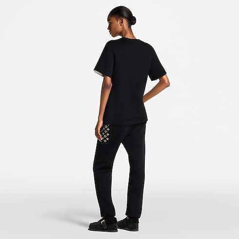 Ready-to-Wear Tops Monogram Pocket T-Shirt | Louis Vuitton ® (Product zoom)