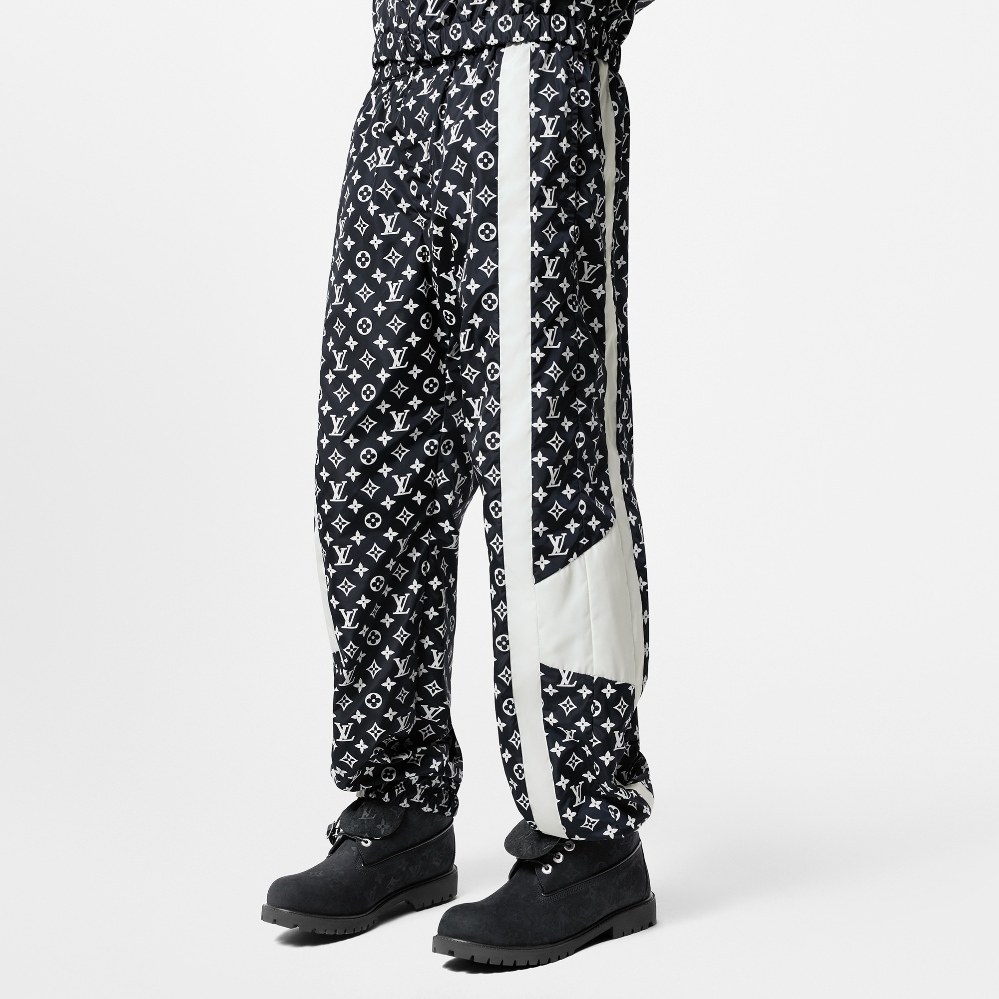  Ready-to-Wear Pants Monogram Printed Technical Track Pants | Louis Vuitton ® (Product zoom)