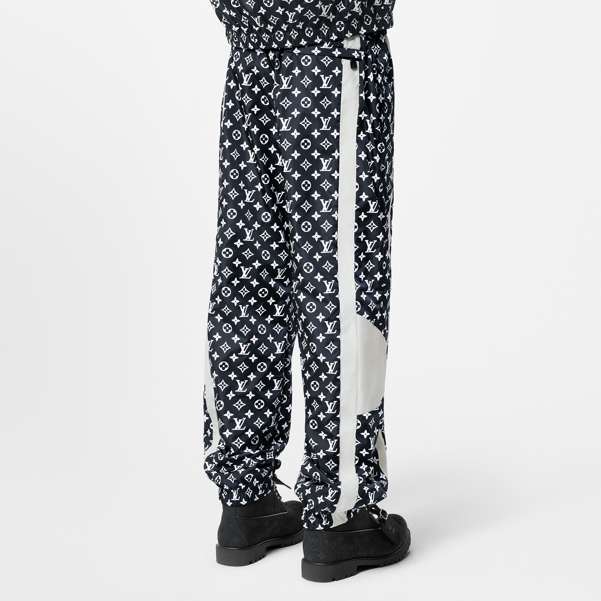  Ready-to-Wear Pants Monogram Printed Technical Track Pants | Louis Vuitton ® (Product zoom)