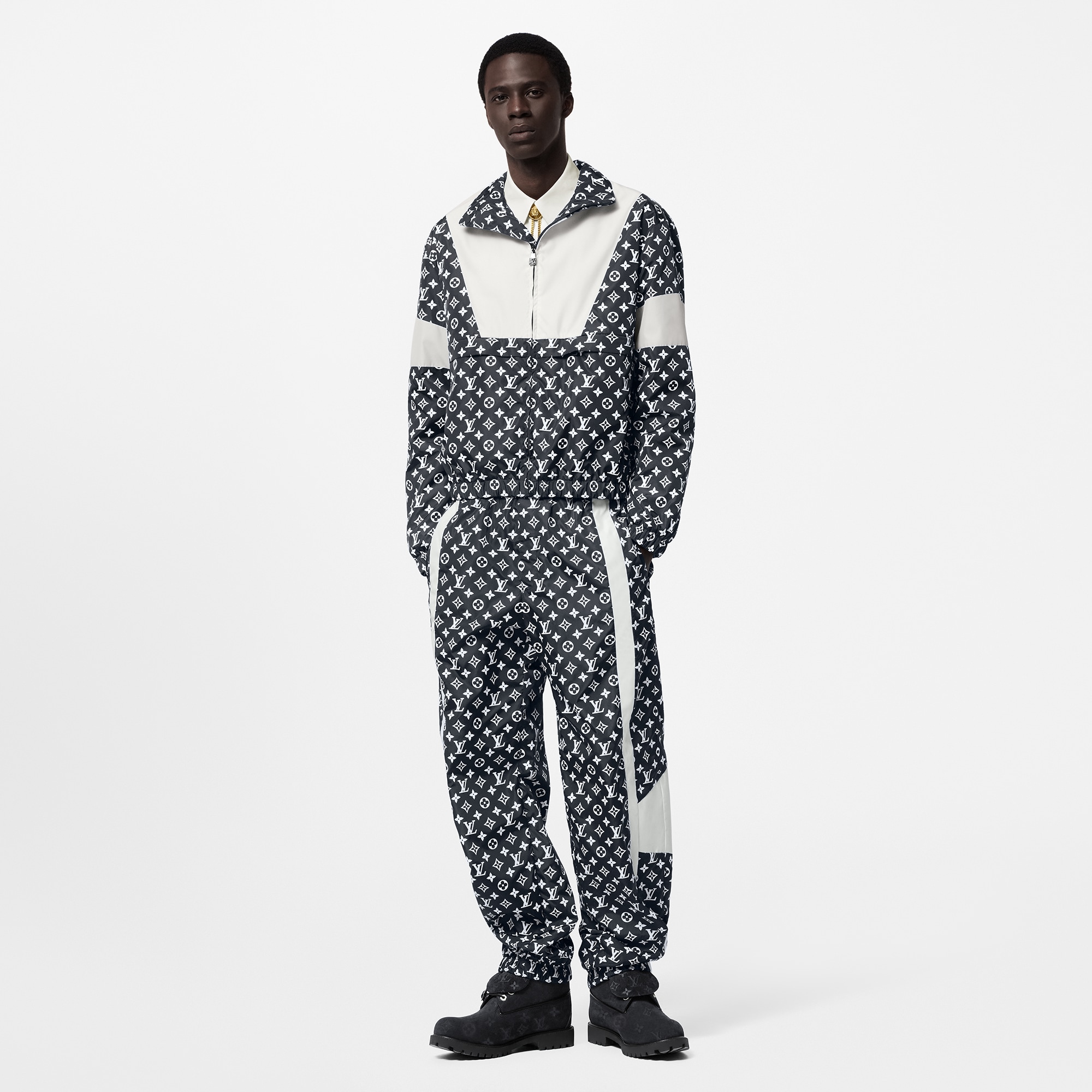 Ready-to-Wear Pants Monogram Printed Technical Track Pants | Louis Vuitton ® (Product zoom)