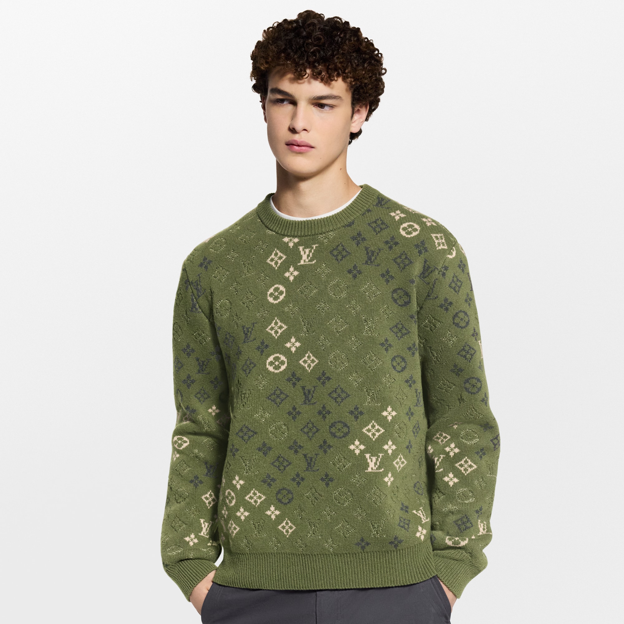 Ready-to-Wear All Ready-to-Wear Monogram Pullover | Louis Vuitton ® (Product zoom)