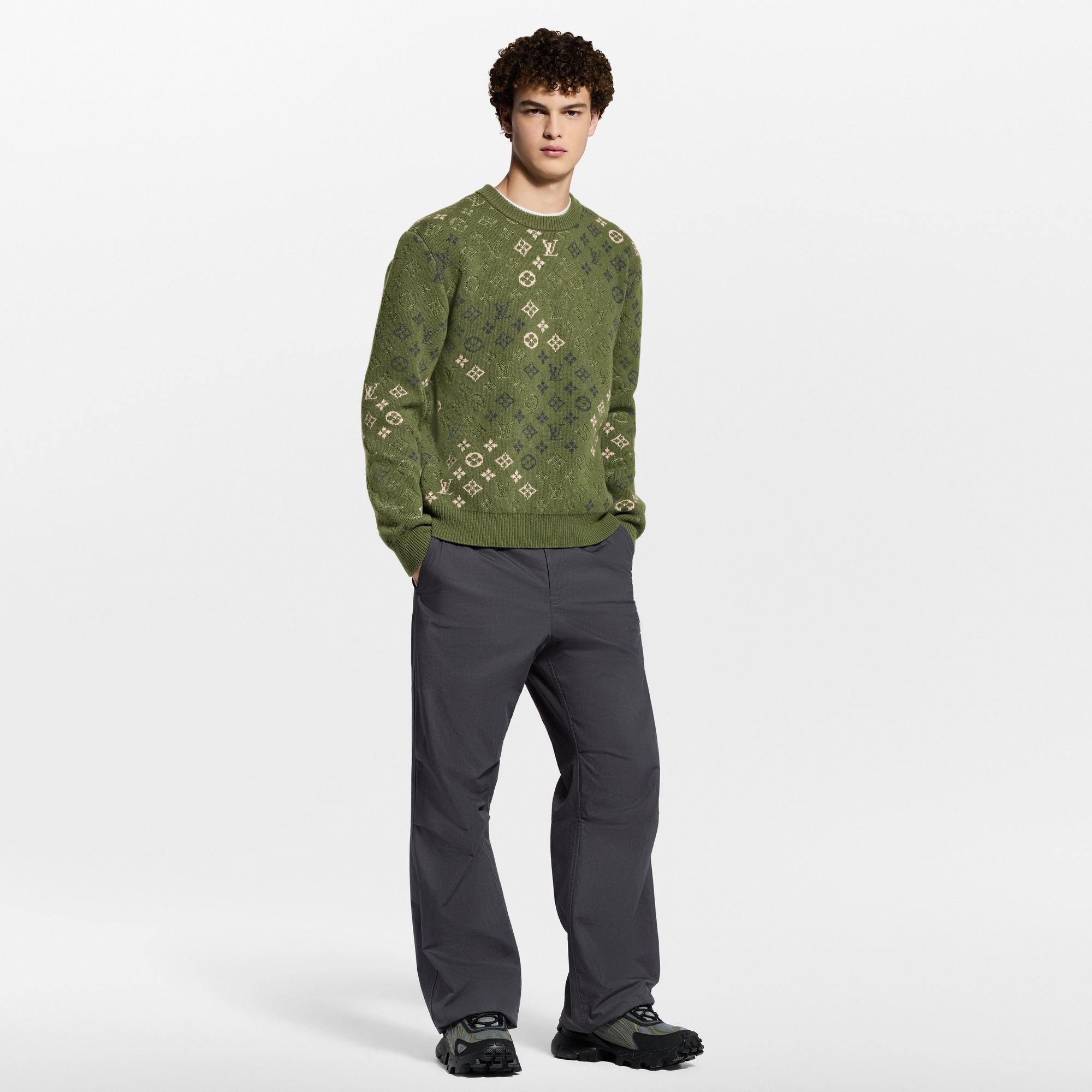  Ready-to-Wear All Ready-to-Wear Monogram Pullover | Louis Vuitton ® (Product zoom)