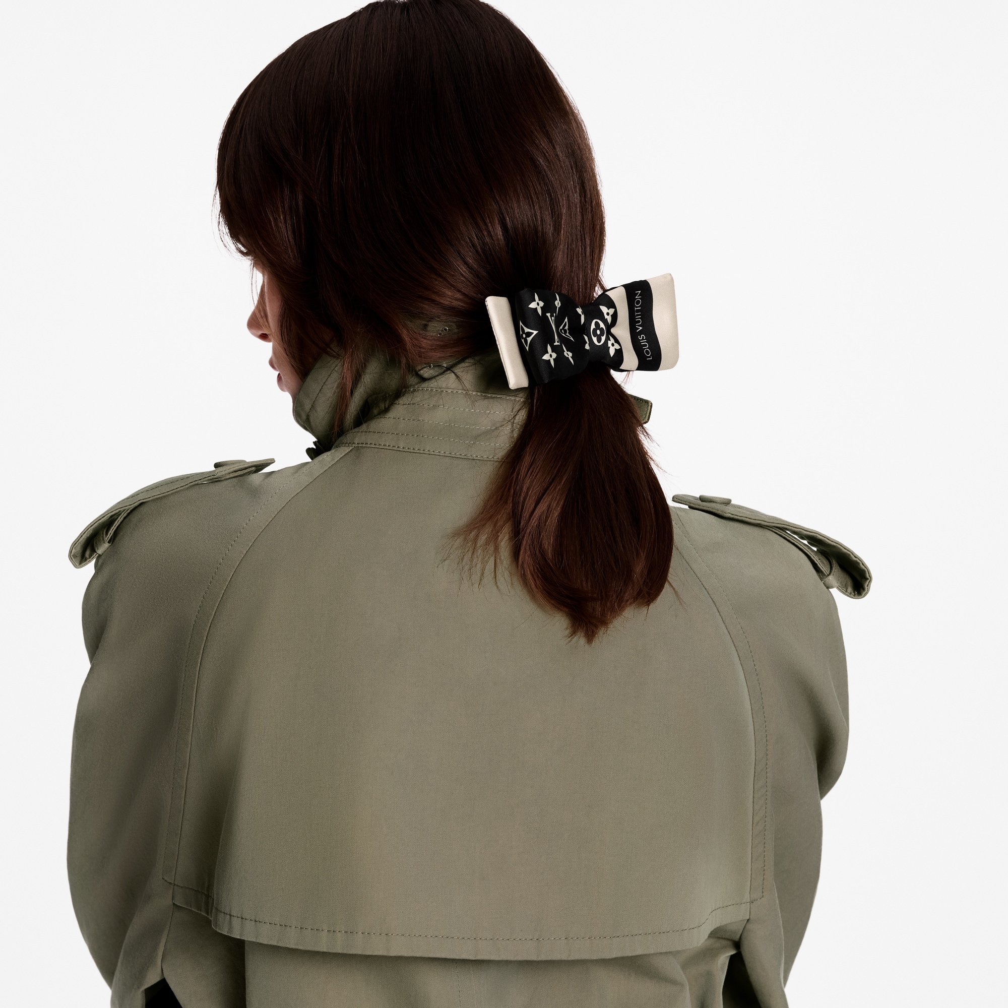 S00 Fashion Jewelry All Fashion Jewelry Monogram Silhouette Bow | Louis Vuitton ® (Product zoom)