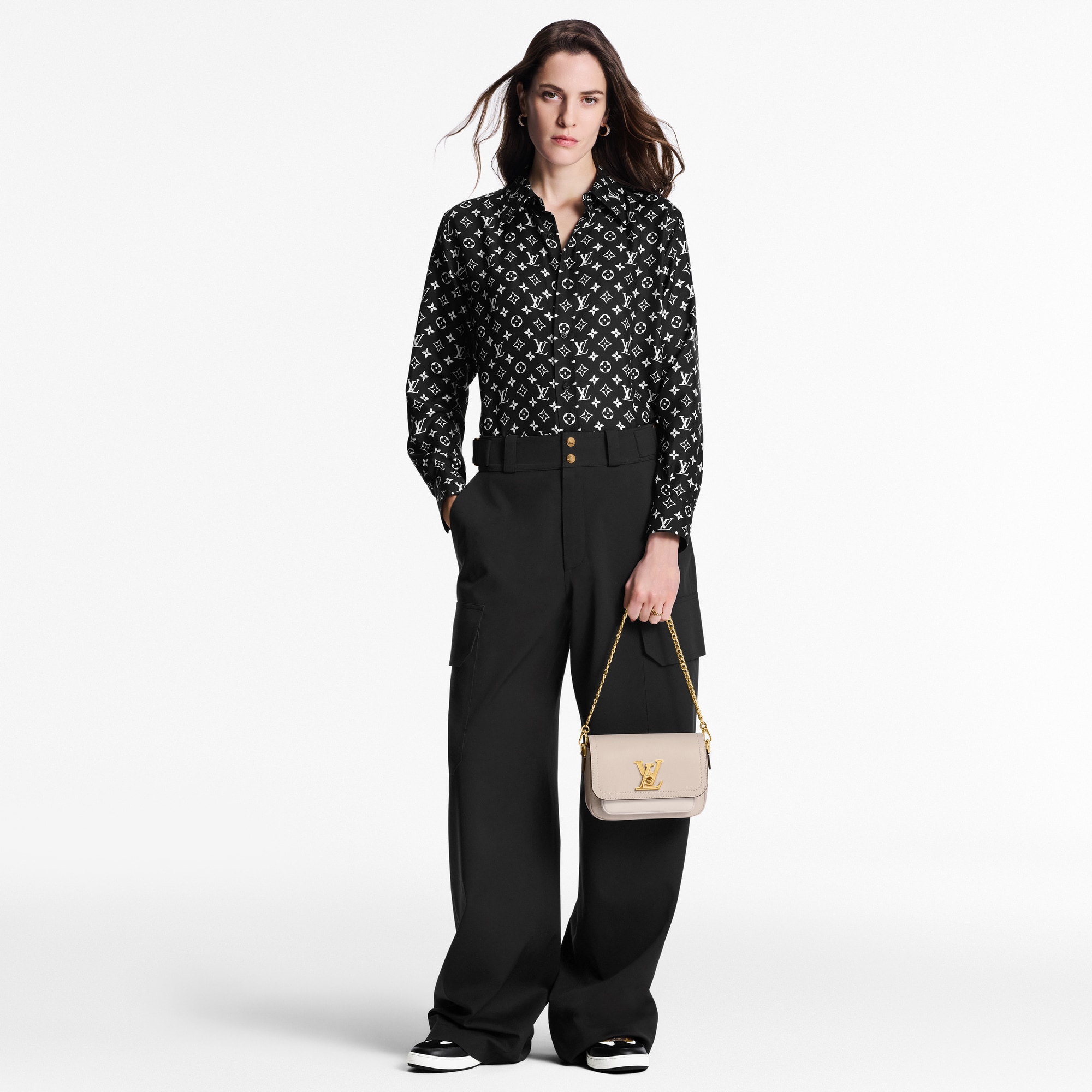  Ready-to-Wear Tops Monogram Silk Shirt | Louis Vuitton ® (Product zoom)