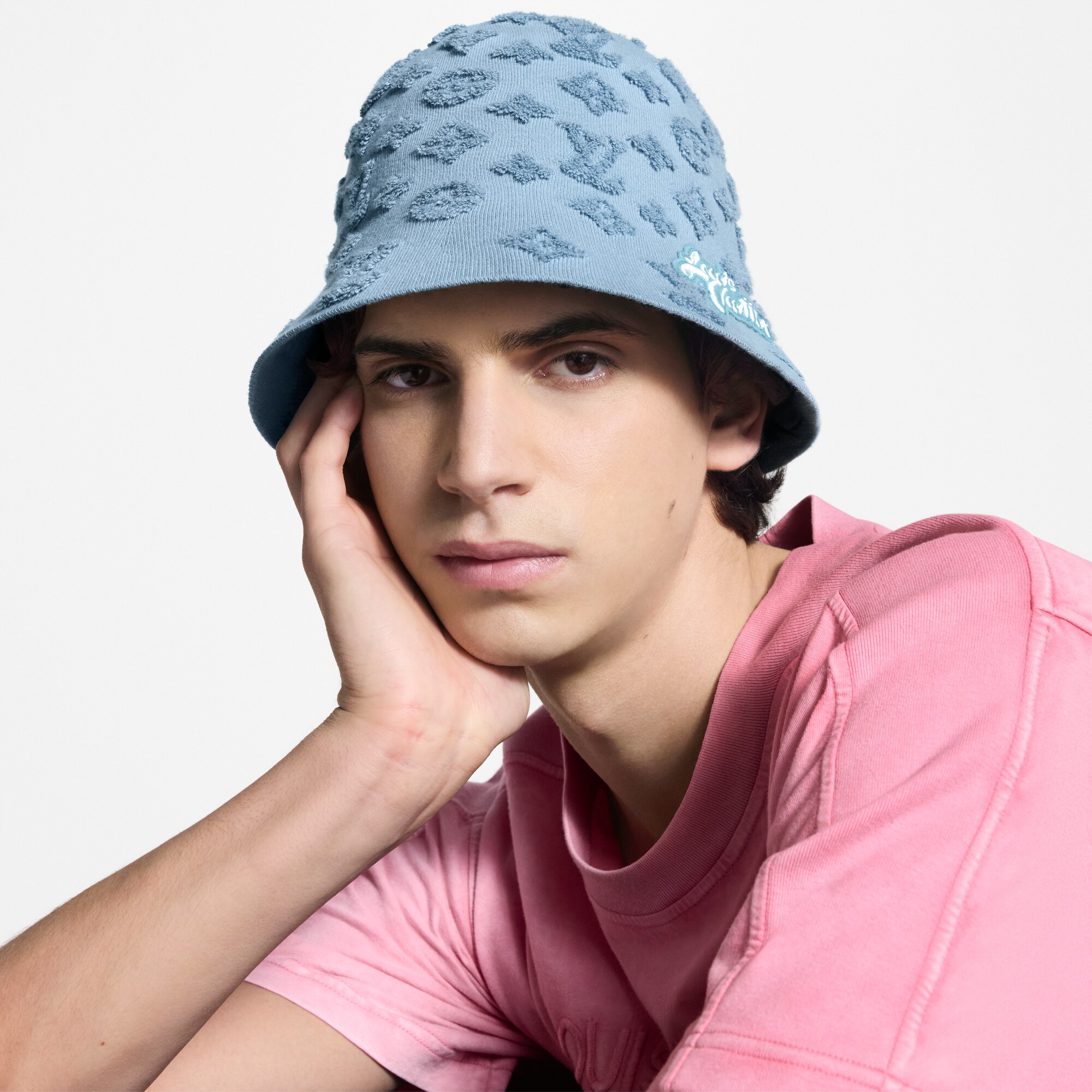 S00 Accessories Hats, Beanies and Gloves Monogram Sponge Bucket Hat | Louis Vuitton ® (Product zoom)