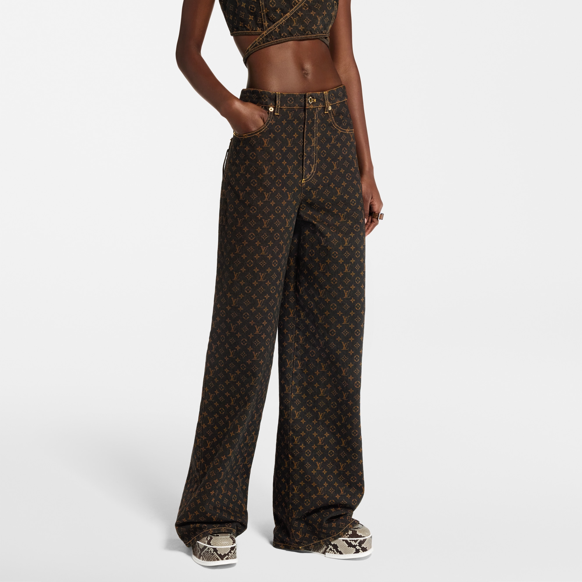  Ready-to-Wear Pants Monogram Straight-Cut Jeans | Louis Vuitton ® (Product zoom)