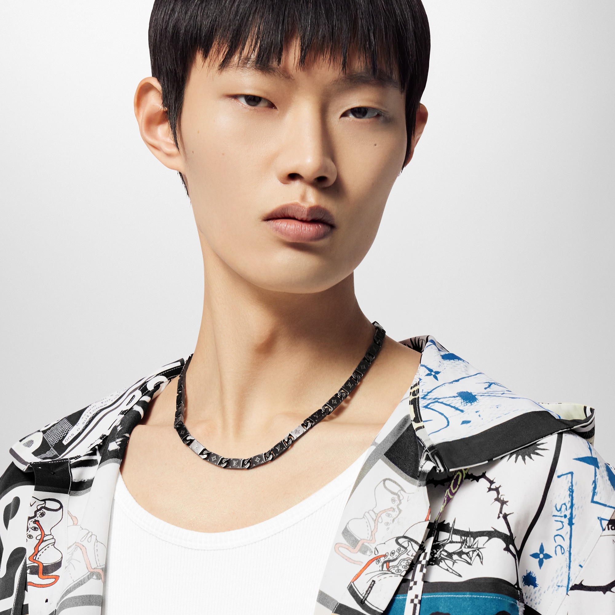 S00 Fashion Jewelry Necklaces and Pendants Monogram Tied Up Necklace | Louis Vuitton ® (Product zoom)