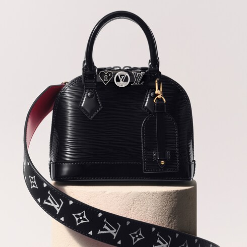 Epi Leather Small Leather Goods Wallets on Chain and Nano Bags Nano Alma | Louis Vuitton ®