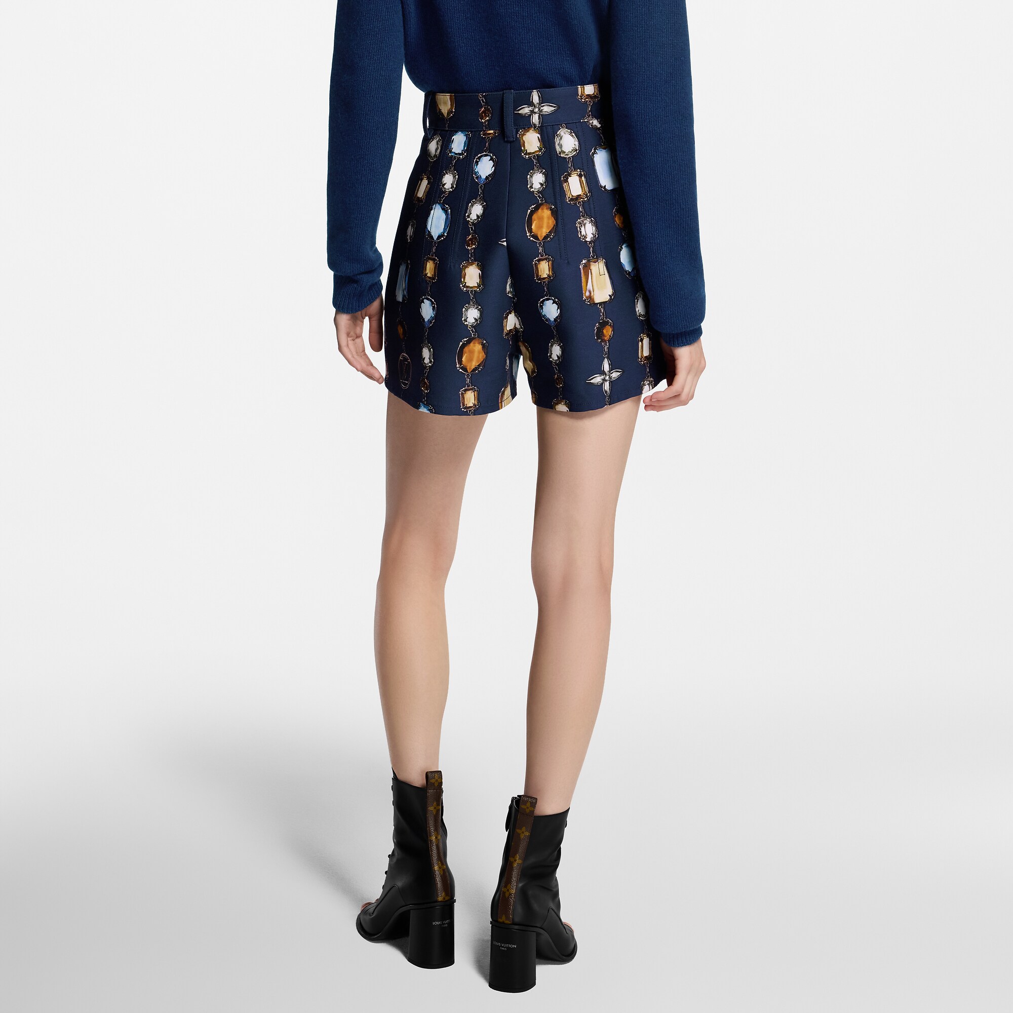 Necklace Print Tailored Shorts