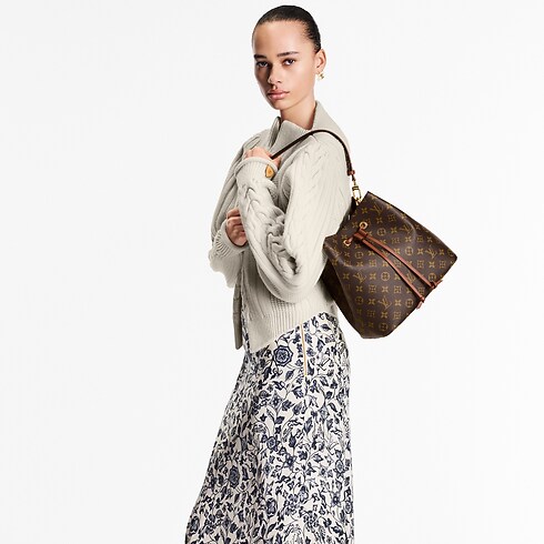 Monogram Handbags All Handbags NéoNoé MM | Louis Vuitton ® (Product zoom)