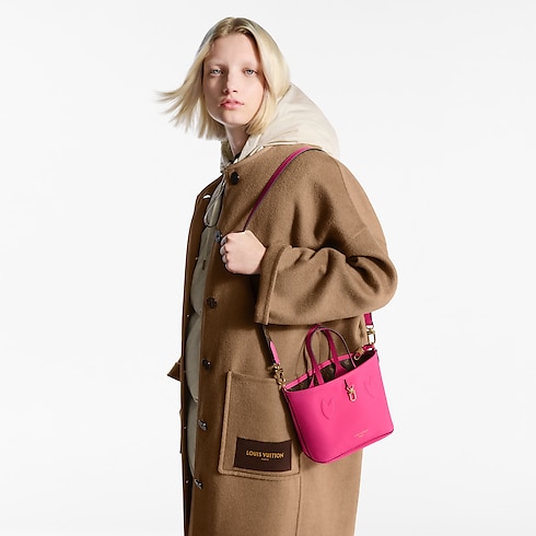 Women's Bags LV Icons Neverfull Bandoulière Inside Out BB | Louis Vuitton ® (Product zoom)