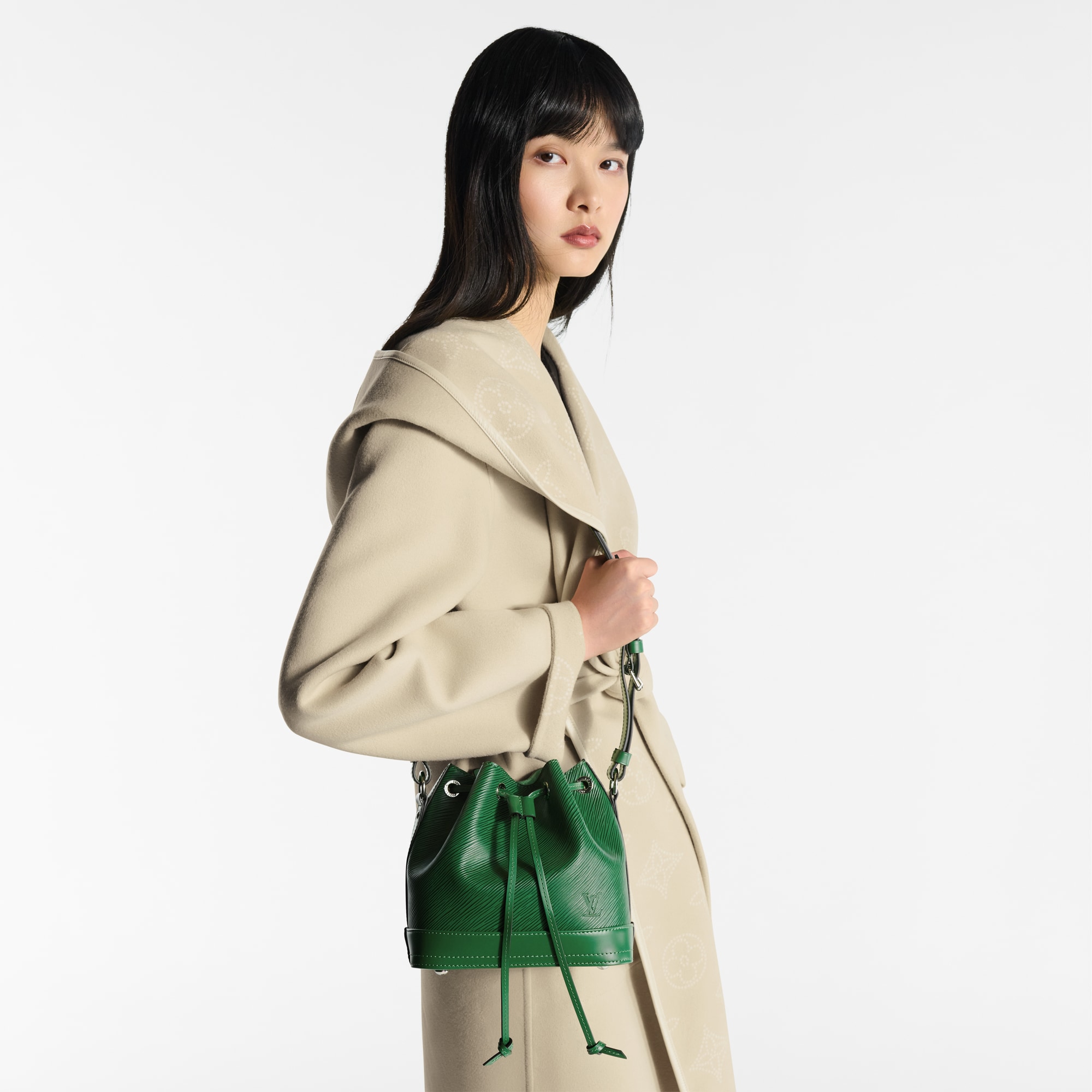 Epi Leather Handbags All Collections Noé BB | Louis Vuitton ® (Product zoom)