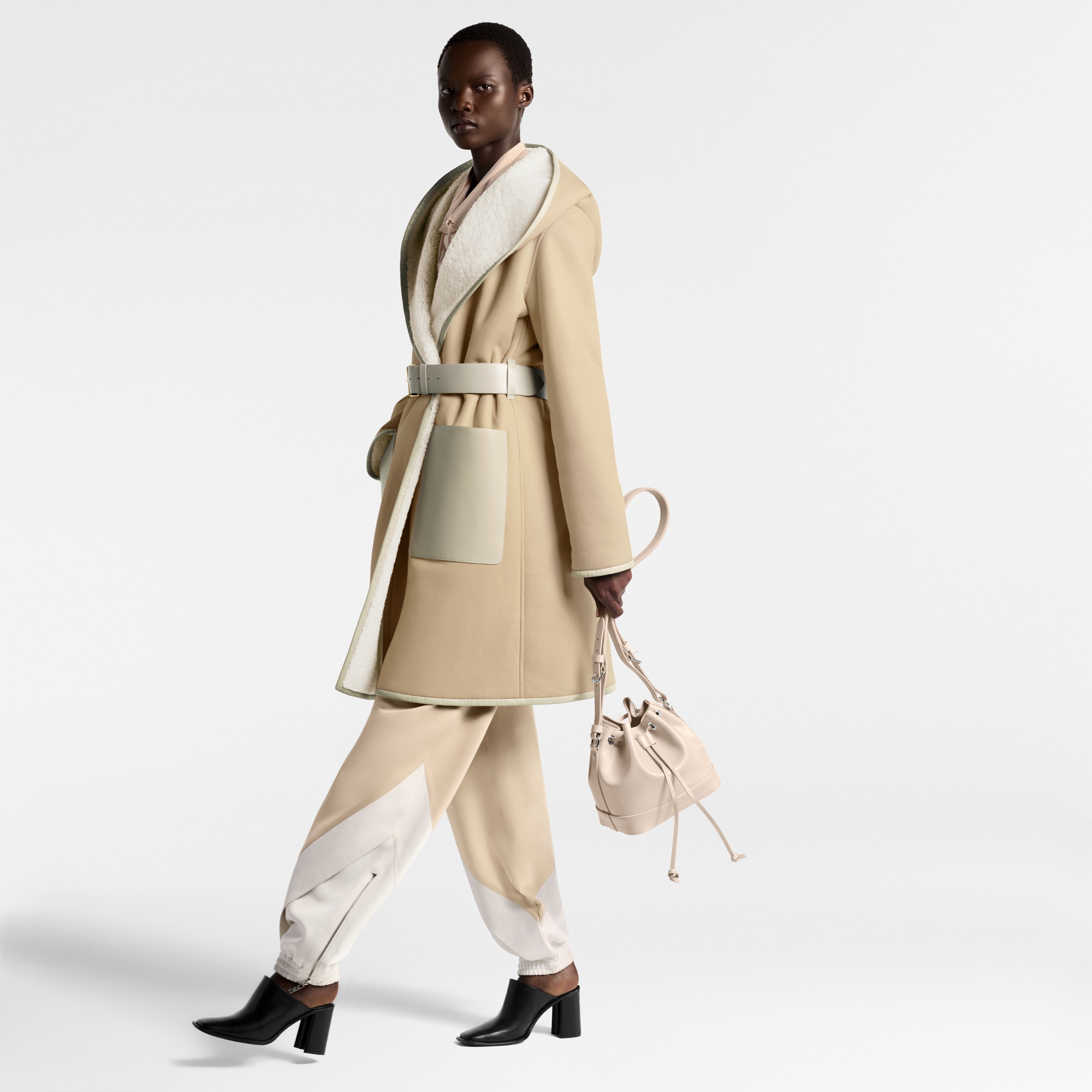 Epi Leather Handbags All Collections Noé BB | Louis Vuitton ® (Product zoom)