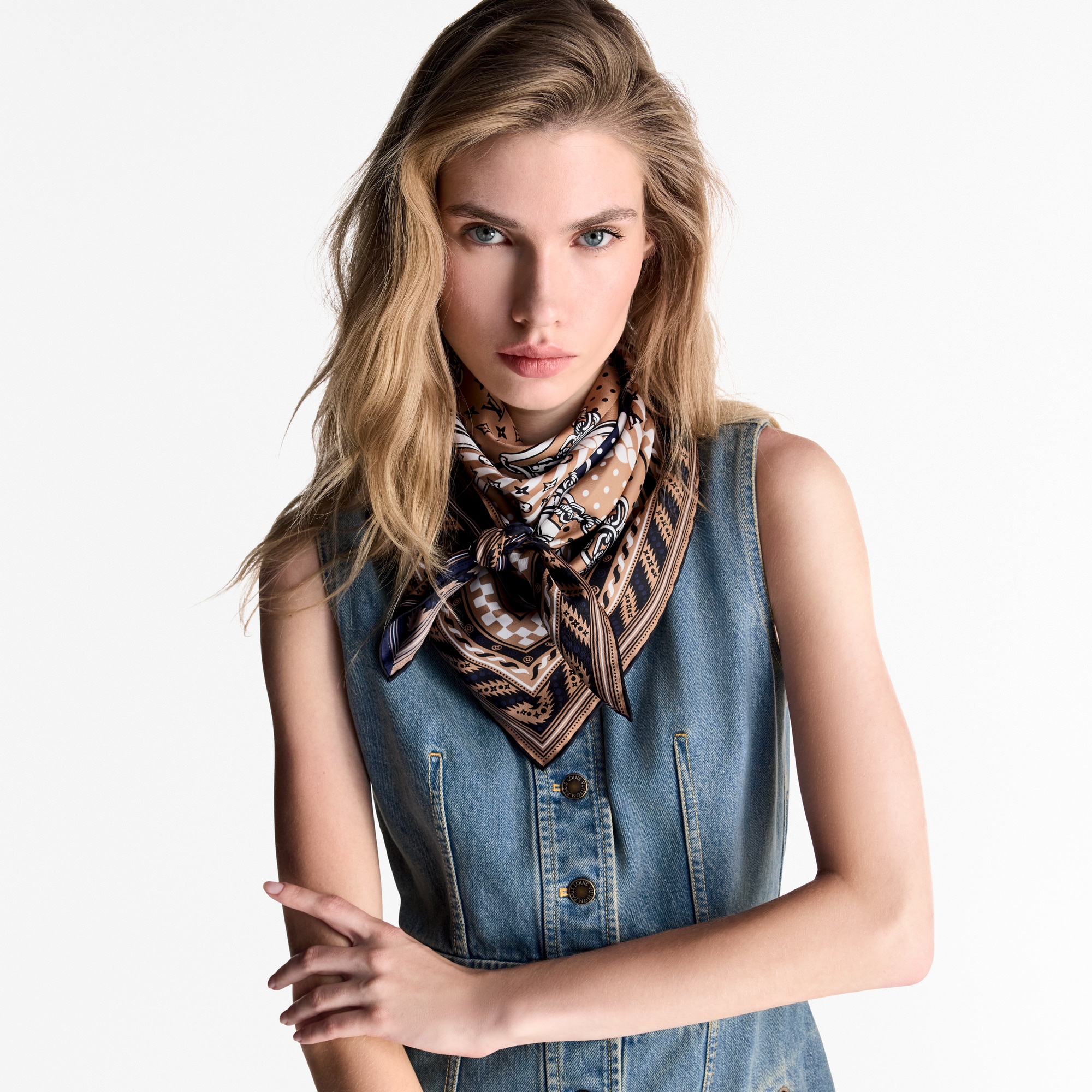 S00 Accessories Silk Squares and Bandeaus  Ocean Bandana Square 90 | Louis Vuitton ® (Product zoom)