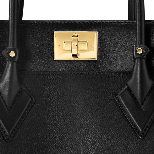 High End Leathers Handbags All Handbags On My Side MM | Louis Vuitton ® (Product zoom)