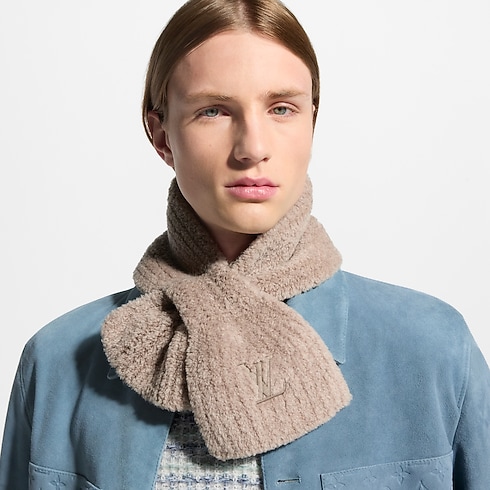 S00 Accessories All Accessories Only LV Mini Comfy Scarf | Louis Vuitton ® (Product zoom)
