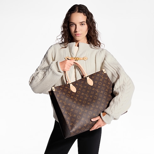 Monogram Personalization Bags and Small Leather Goods Personalization OnTheGo GM Mon Monogram | Louis Vuitton ® (Product zoom)