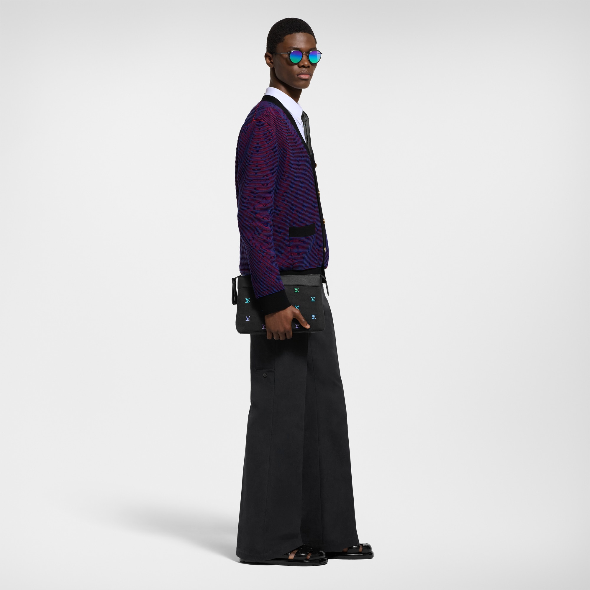  Ready-to-Wear Knitwear and Sweatshirts Optical Monogram Jacquard Cardigan | Louis Vuitton ® (Product zoom)