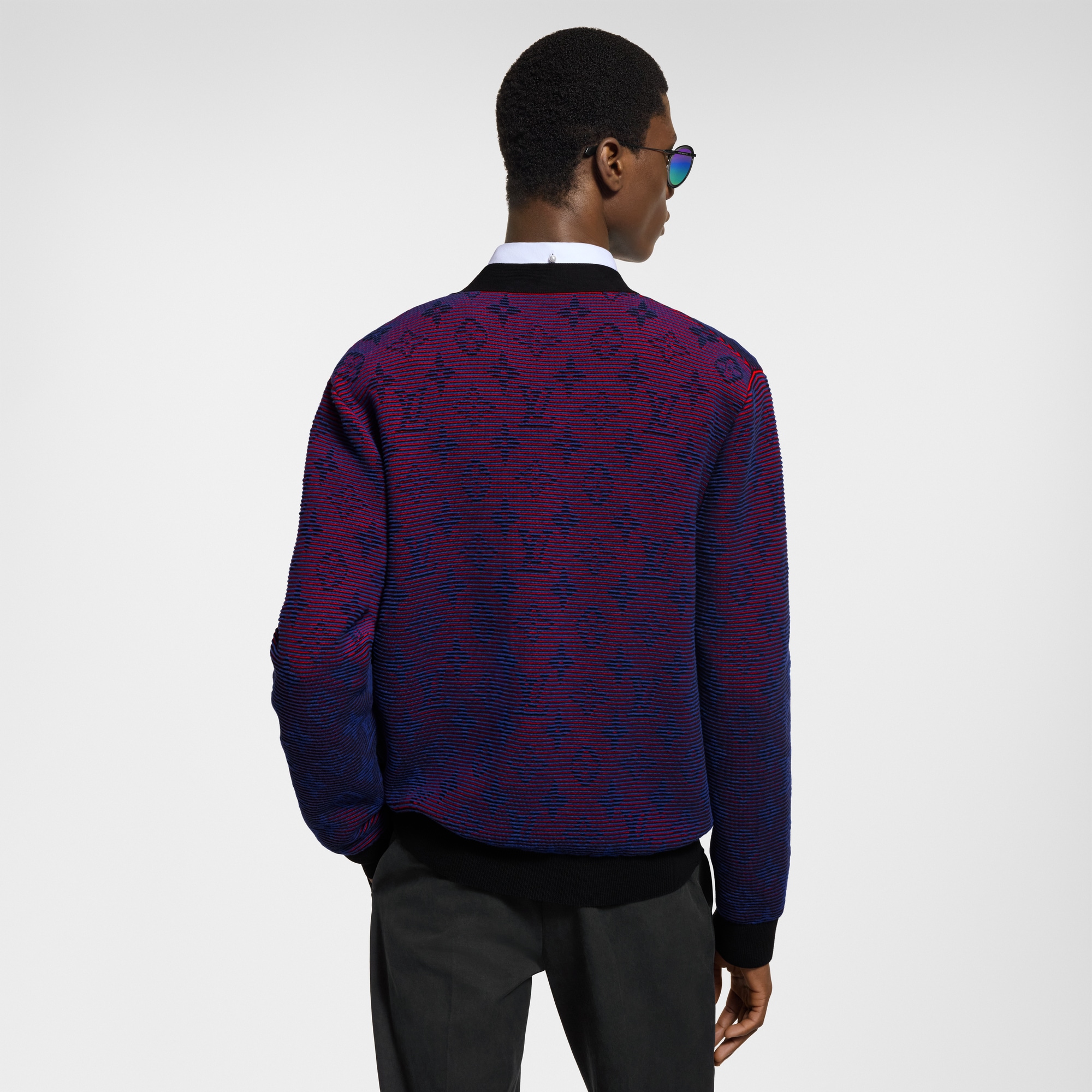  Ready-to-Wear Knitwear and Sweatshirts Optical Monogram Jacquard Cardigan | Louis Vuitton ® (Product zoom)