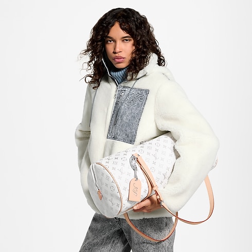 Other Monogram Canvas New In Women } Papillon 45 | Louis Vuitton ® (Product zoom)