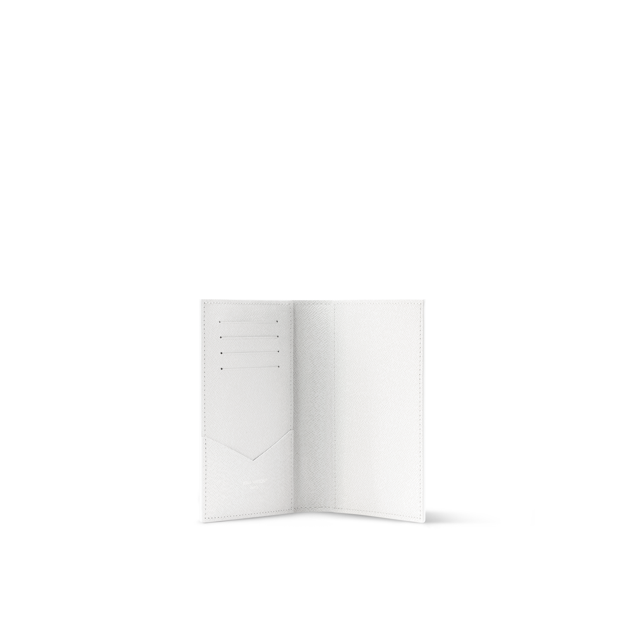 Monogram Other Travel Travel Accessories Passport Cover | Louis Vuitton ® (Product zoom)