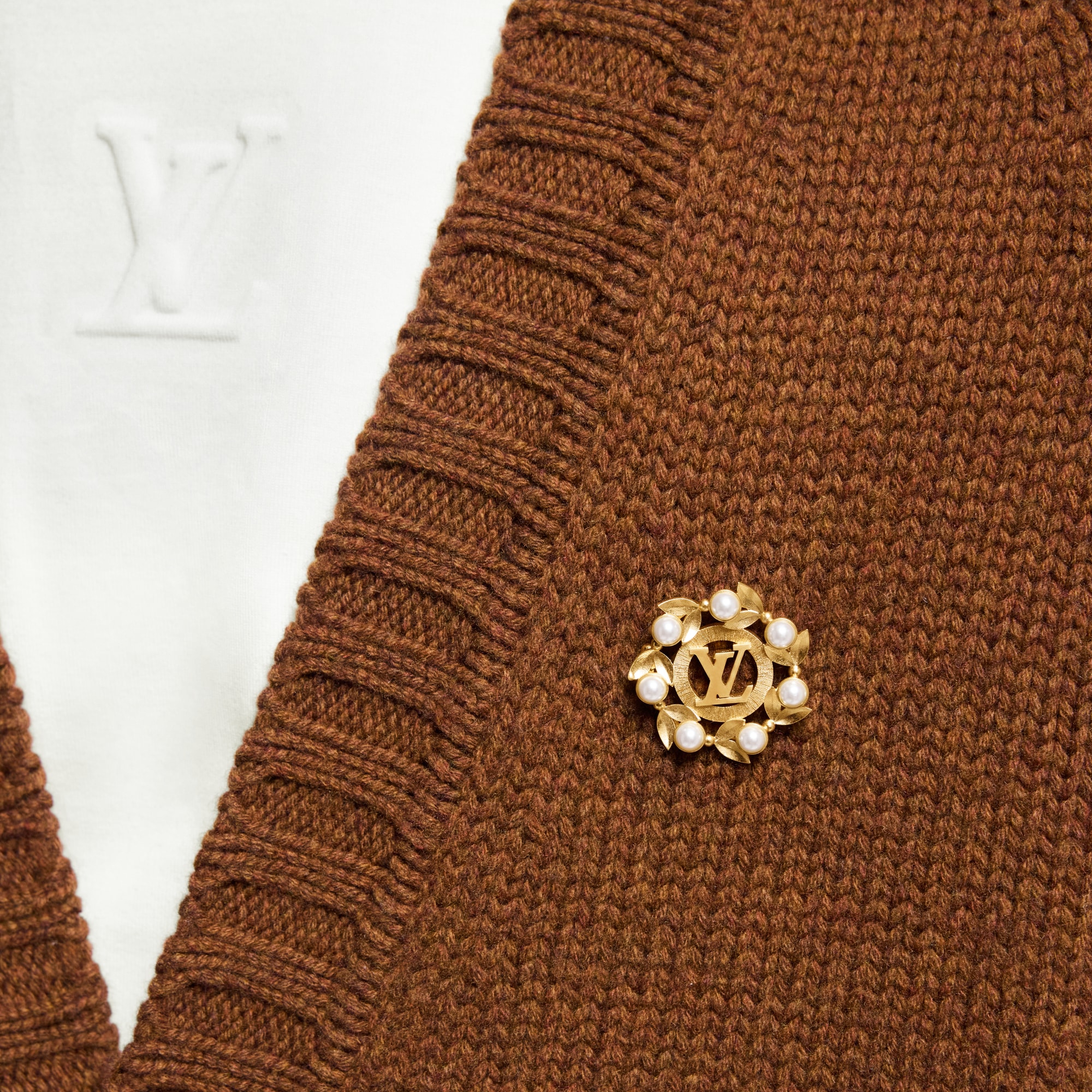 S00 Fashion Jewelry Fashion Jewelry Pearls Flower  Brooch | Louis Vuitton ® (Product zoom)