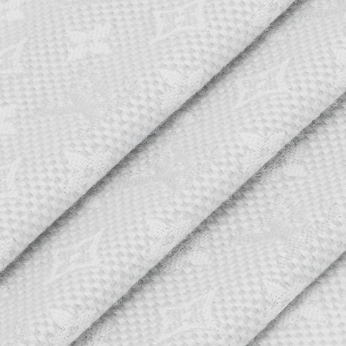 S00 Accessories Shawls and Stoles Petit Natte Shawl | Louis Vuitton ® (Product zoom)